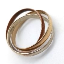 A 9 K gold Russian band ring (one yellow, one white and one rose). Size: O, weight: 3.8 g.