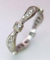 A 18K WHITE GOLD DIAMOND FULL ETERNITY BAND RING 0.25CT approx 1.95G SIZE K 1/2 ref: SC 1087