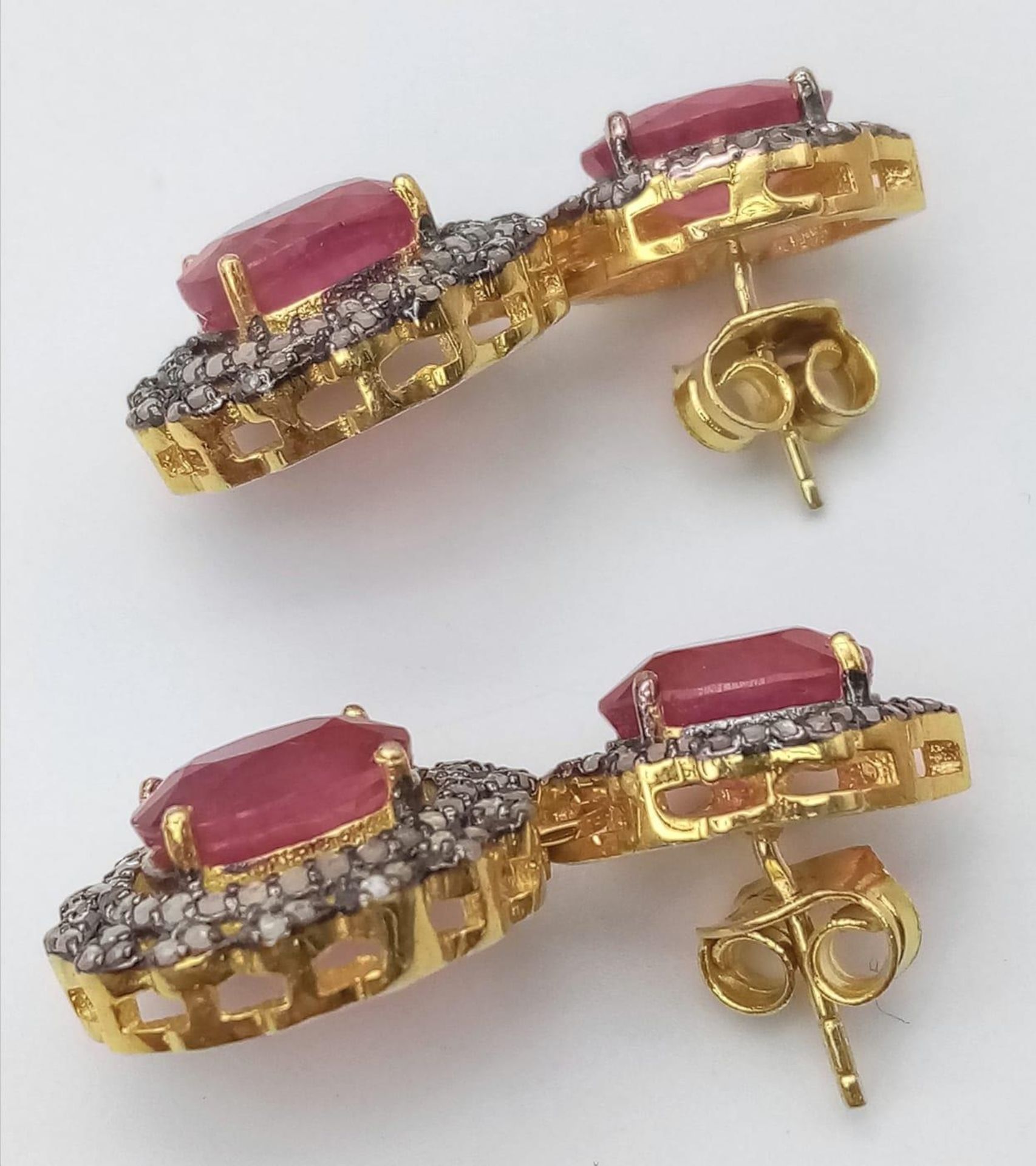 A Pair of Ruby and Diamond Gemstone Dangler Earrings set in Gilded 925 Silver. Ruby - 15ctw and - Image 3 of 7