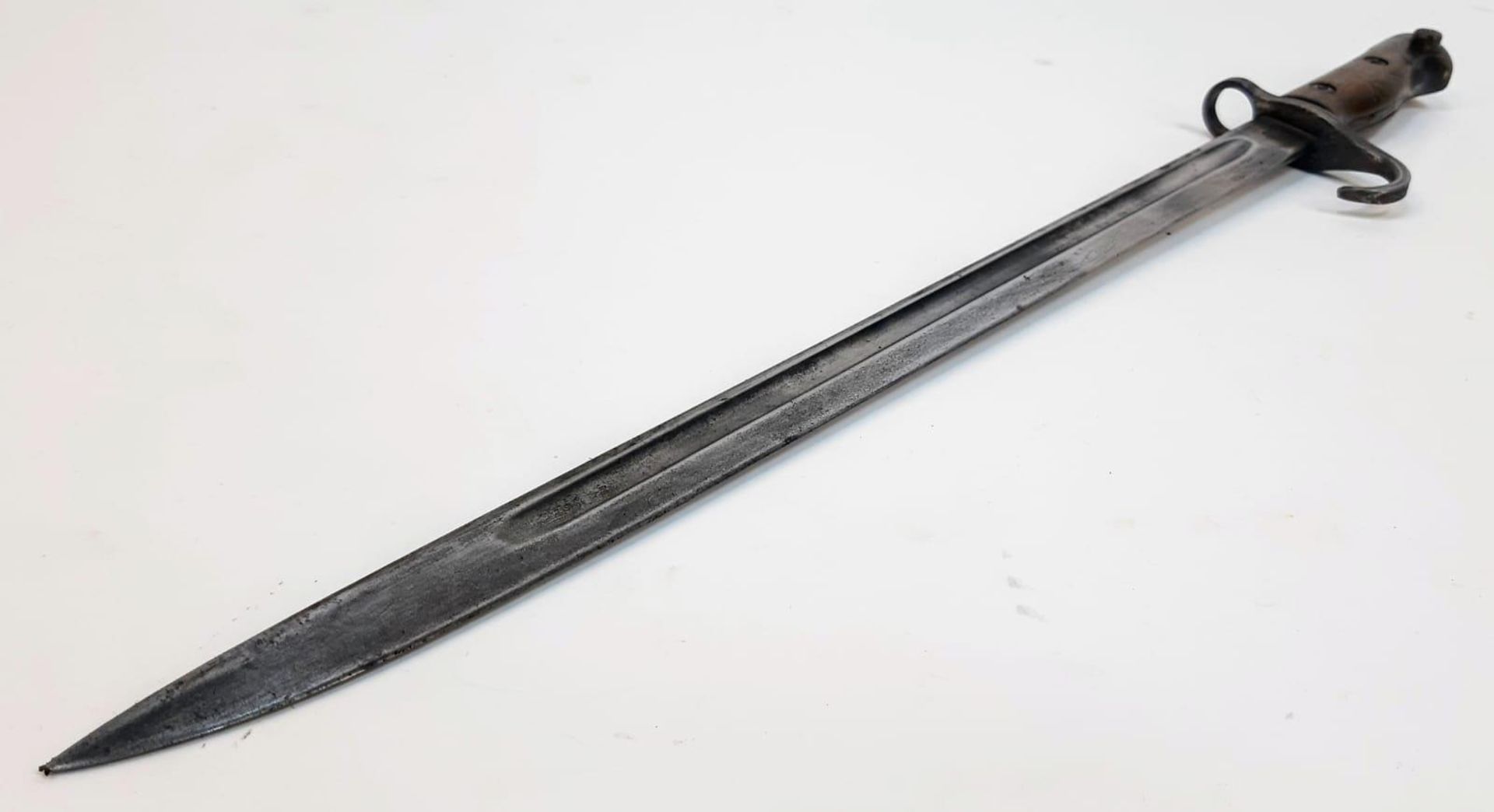A 1910 Dated 1907 Pattern Hooked Quillon Bayonet. Maker Sanderson. - Image 2 of 6