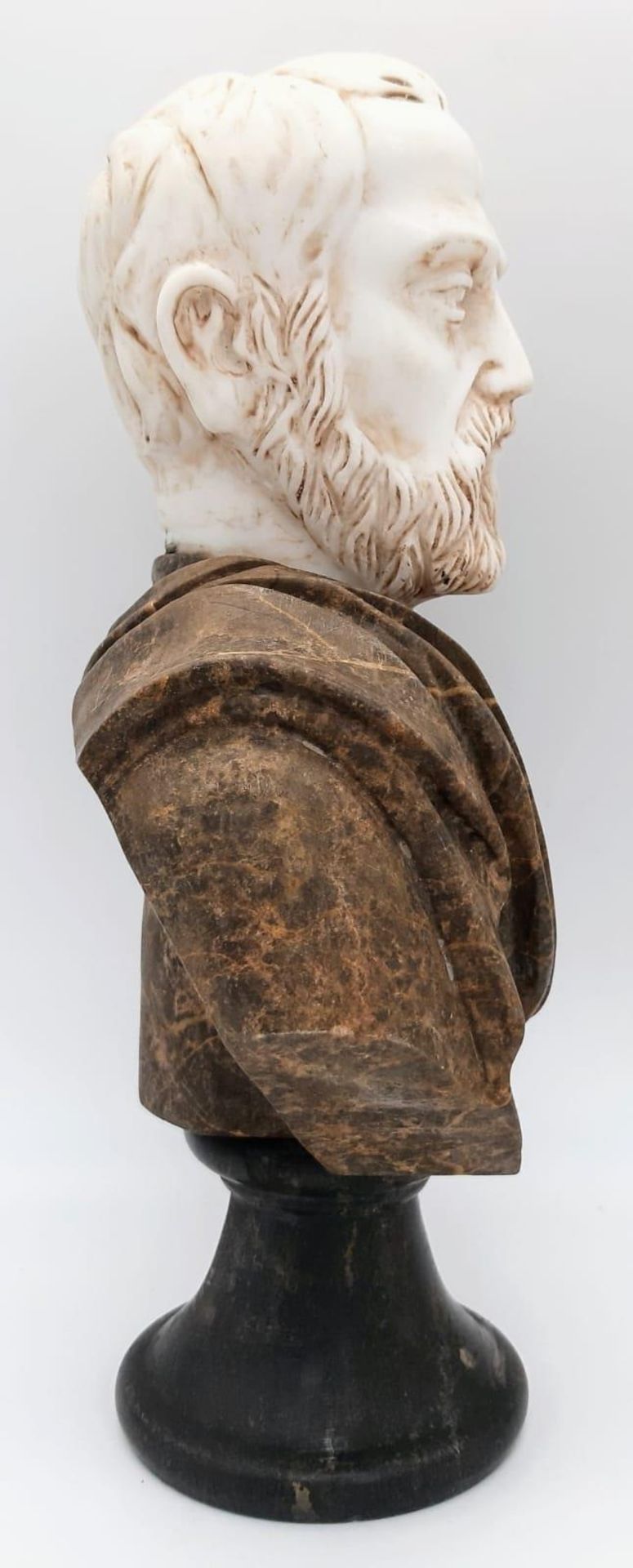 A Marble Bust of Distinct Grandeur. A black marble base, leads to a wonderfully selected veiny brown - Image 4 of 6