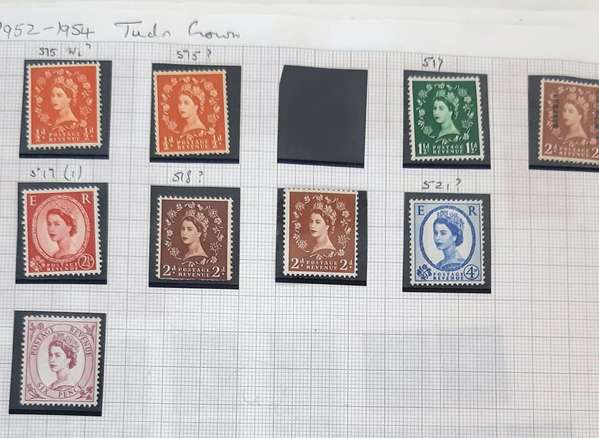 A substantial album of British stamps dating from 1840 - 1970. There are over 2000 stamps in this - Image 28 of 31