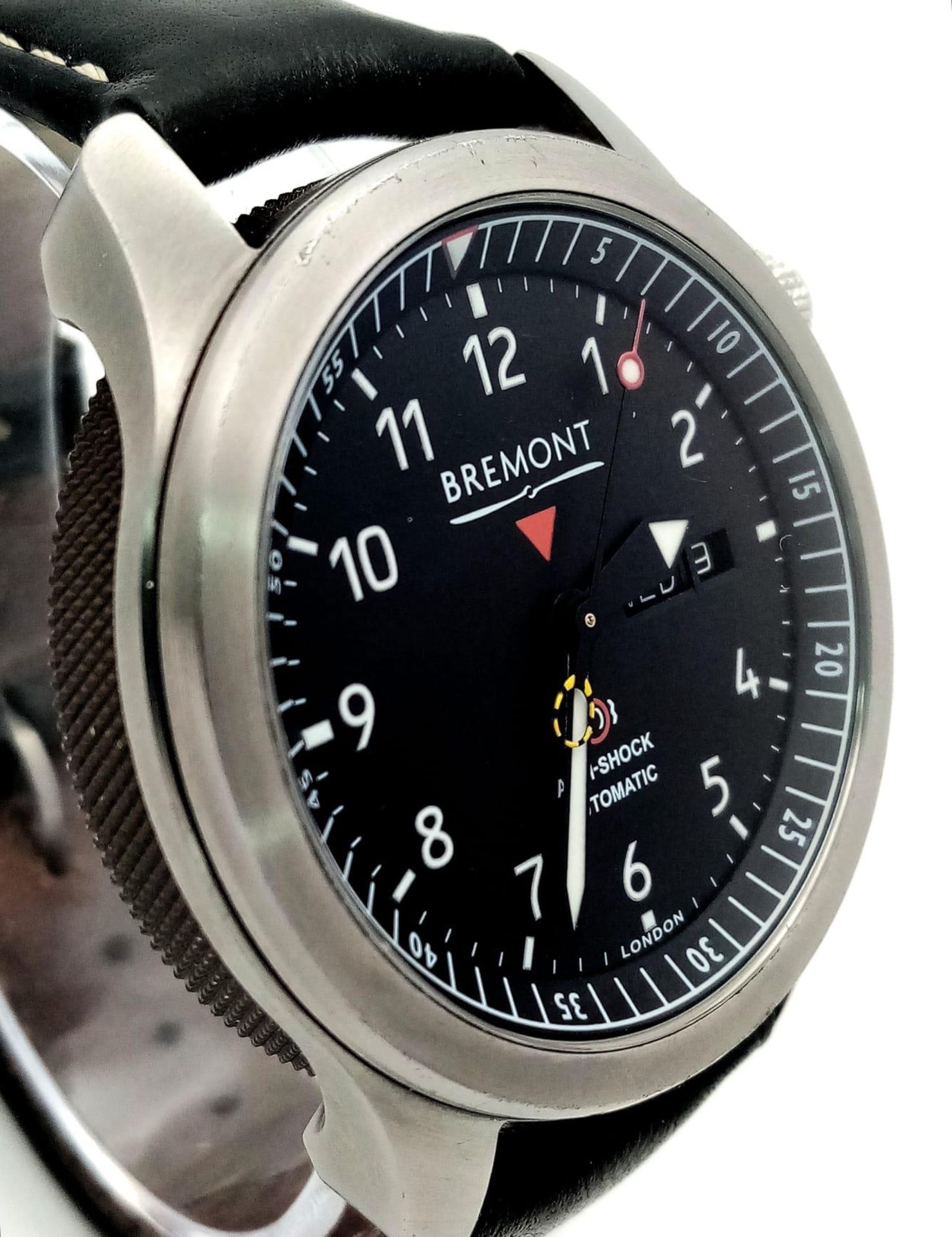 A STYLISH "BREMONT" AUTOMATIC CHONOMETER WITH ORIGINAL BOX AND RECEIPT ALSO COMES WITH WATCH - Image 3 of 10