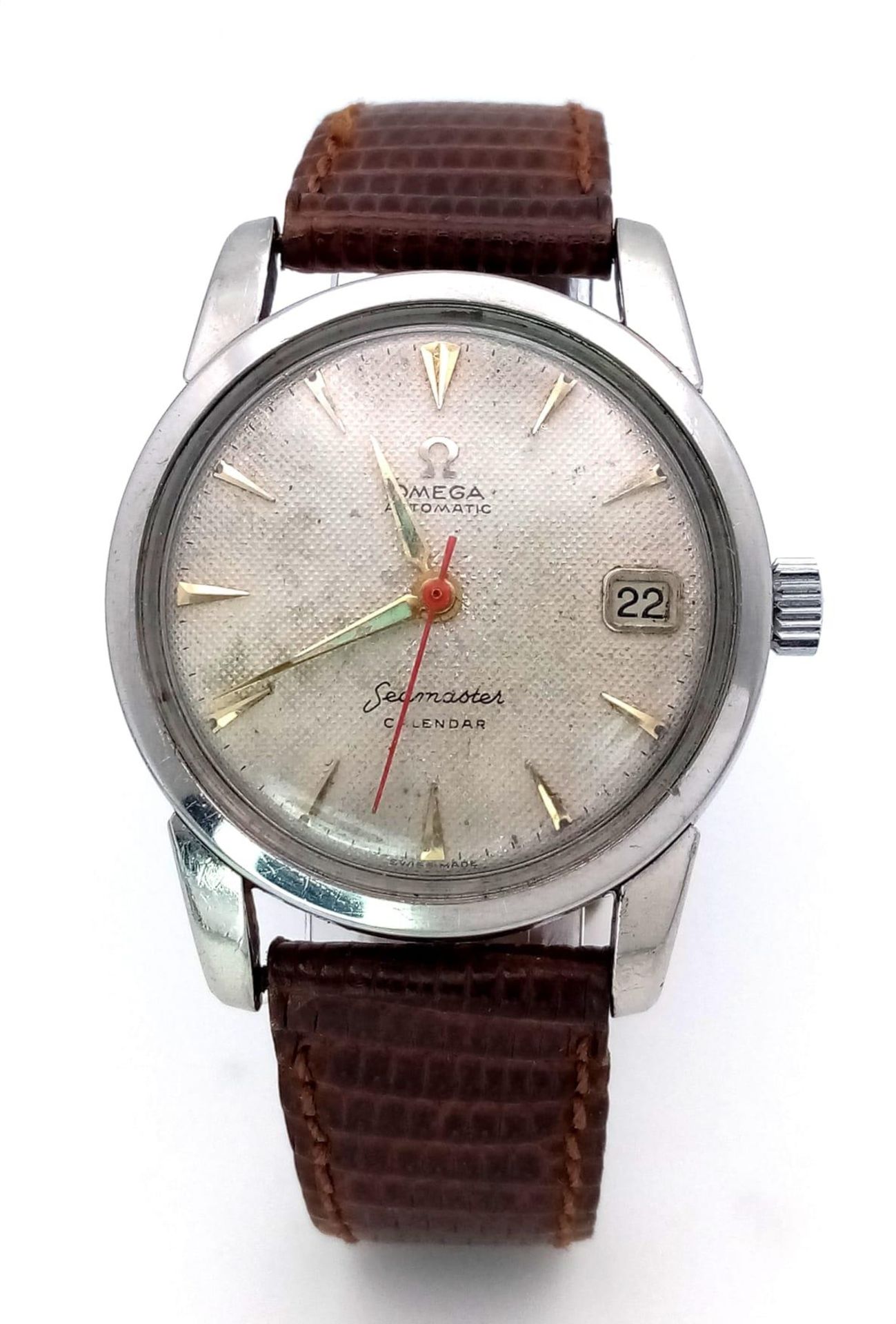 A Vintage Omega Seamaster Calendar Gents Watch. Brown leather strap. Stainless steel case - 33mm. - Image 3 of 8