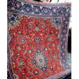 A Brightly Coloured Decorative Persian Sarouk Carpet/Rug. 375cm x 265cm. In good condition.