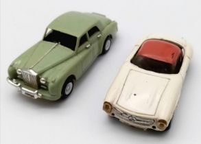 2 VINTAGE TRI-ANG SCALEXTRIC CARS... (SEE PHOTOS)