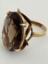 9 carat GOLD RING set with large Beautifully cut BROWN AMETHYST. 7.9 grams. Size N 1/2.