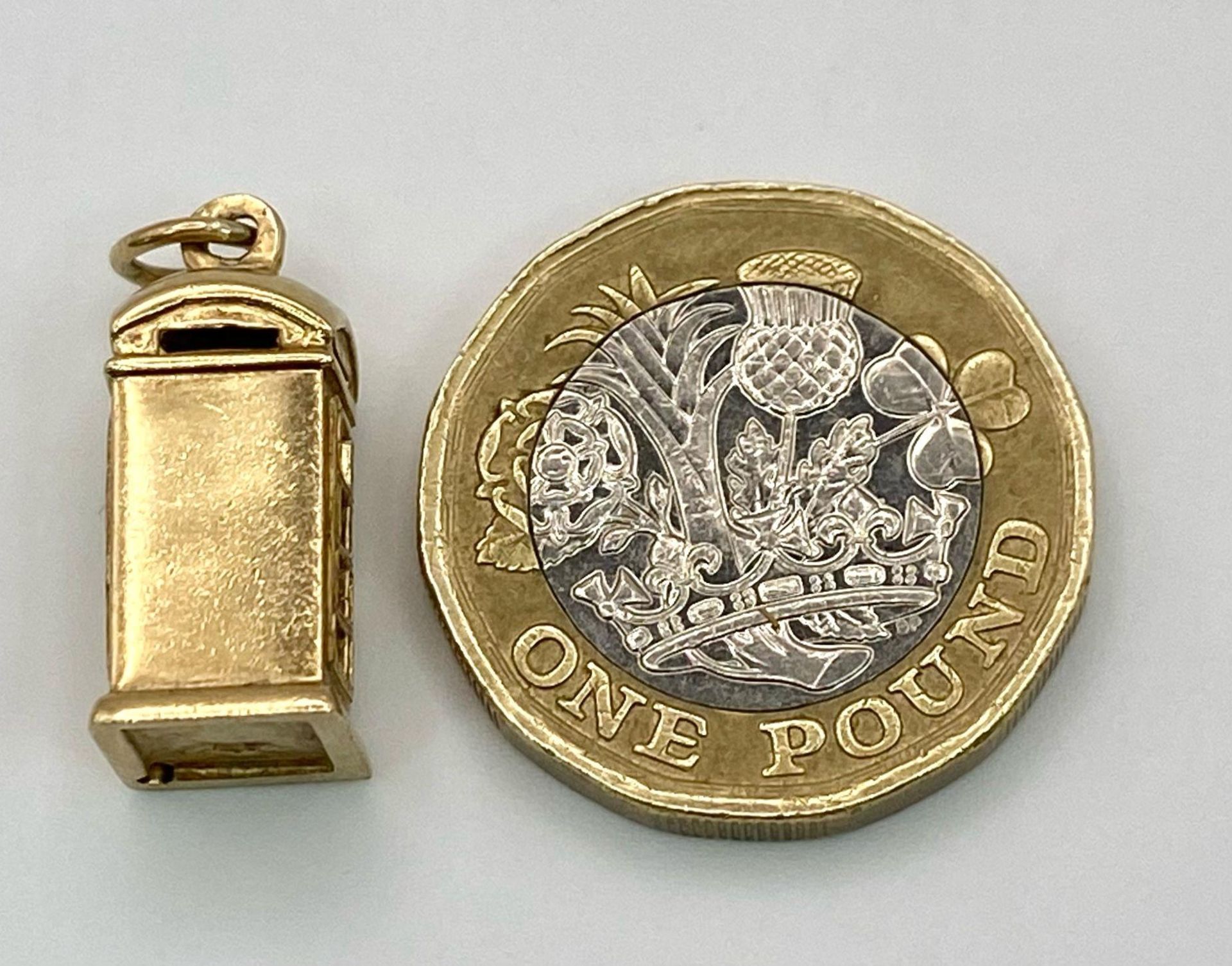 A 9K YELLOW GOLD LONDON CLASSIC RED TELEPHONE BOX CHARM WITH OPENING DOOR! 3.2G - Bild 3 aus 4