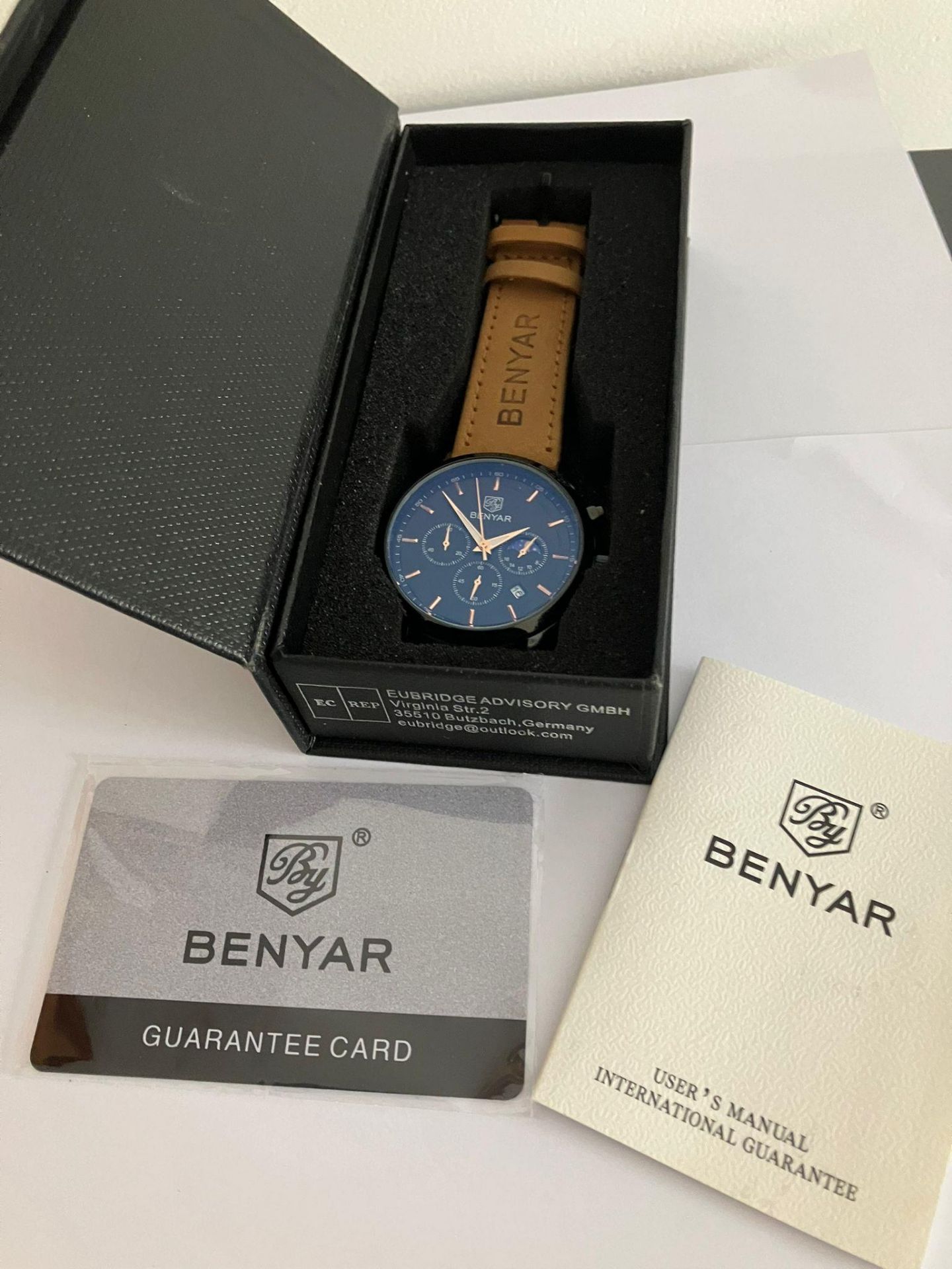 Gentlemans BENYAR CHRONOGRAPH Moonphase model. Complete with original box, guarantee and - Image 4 of 4