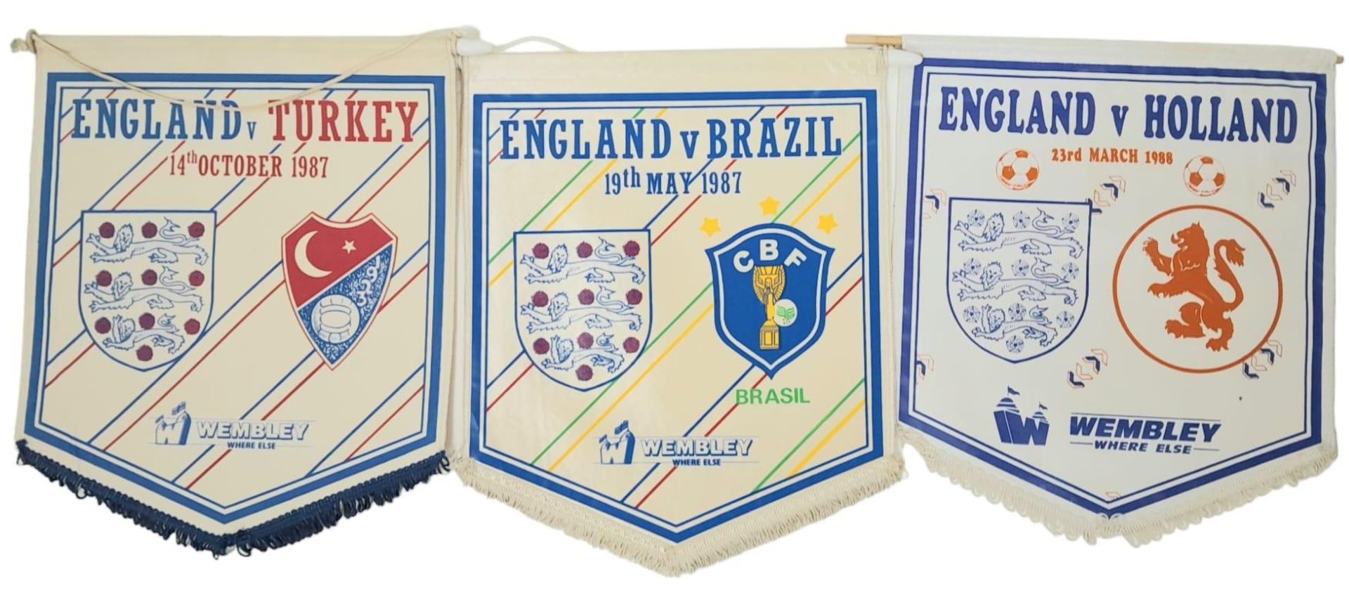 A COLLECTION OF 11 ENGLAND FOOTBALL MATCH PENNANTS FROM DIFFERENT INTERNATIONAL MATCHES , - Image 3 of 4
