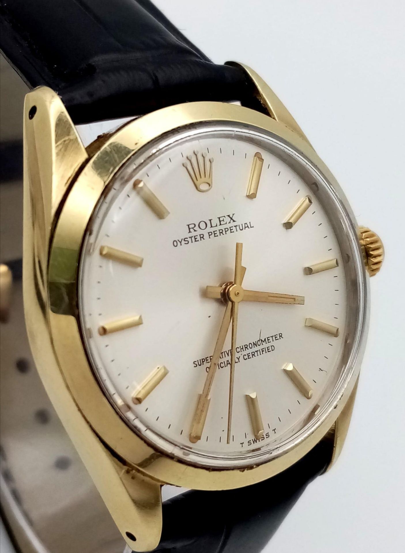 A VINTAGE ROLEX OYSTER PERPETUAL GENTS WATCH ON THE ORIGINAL ROLEX BLACK LEATHER STRAP ONLY WORN A - Bild 3 aus 9