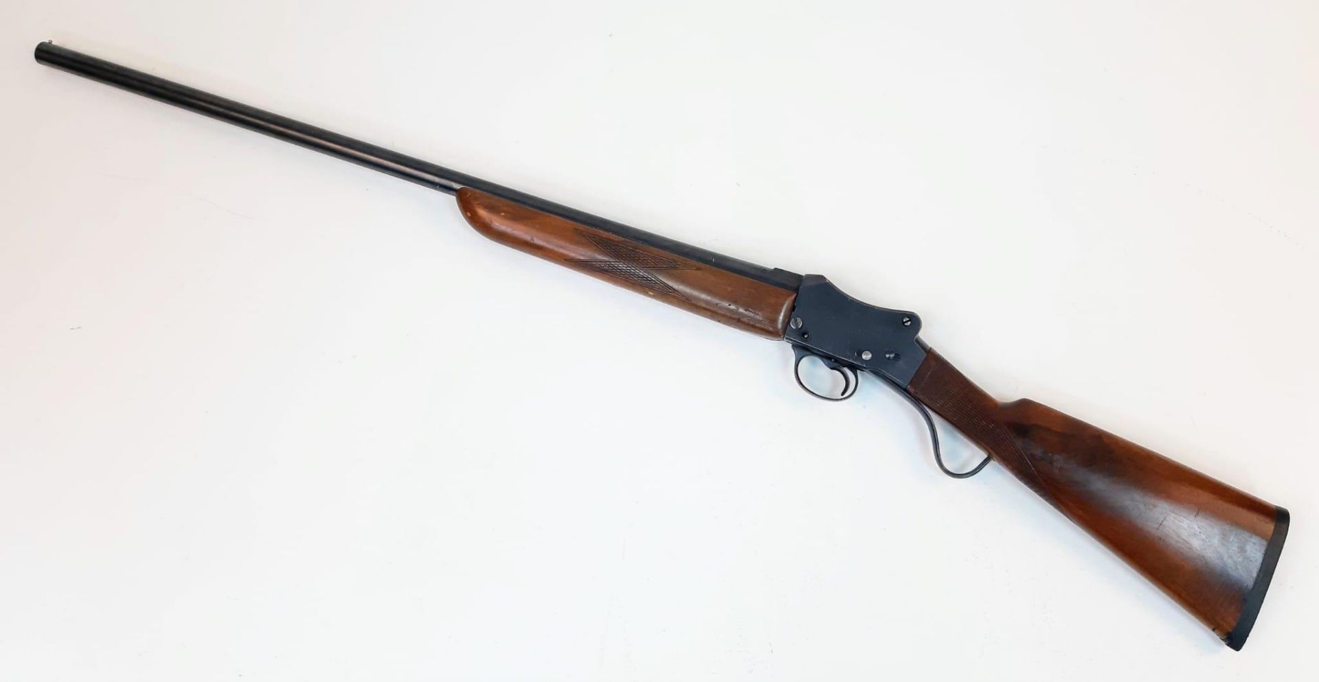 A W.W. Greener 12 Gauge Deactivated Single Barrel Shotgun. Very good condition - 74cm barrel length. - Image 2 of 13