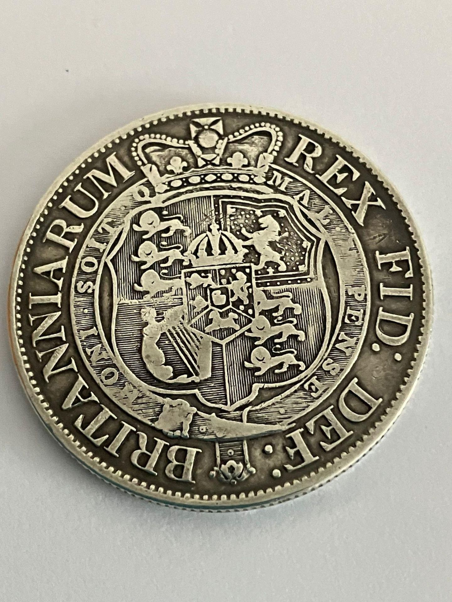 1819 GEORGE III SILVER HALF CROWN. Very fine/extra fine Condition. Having clear detail to both