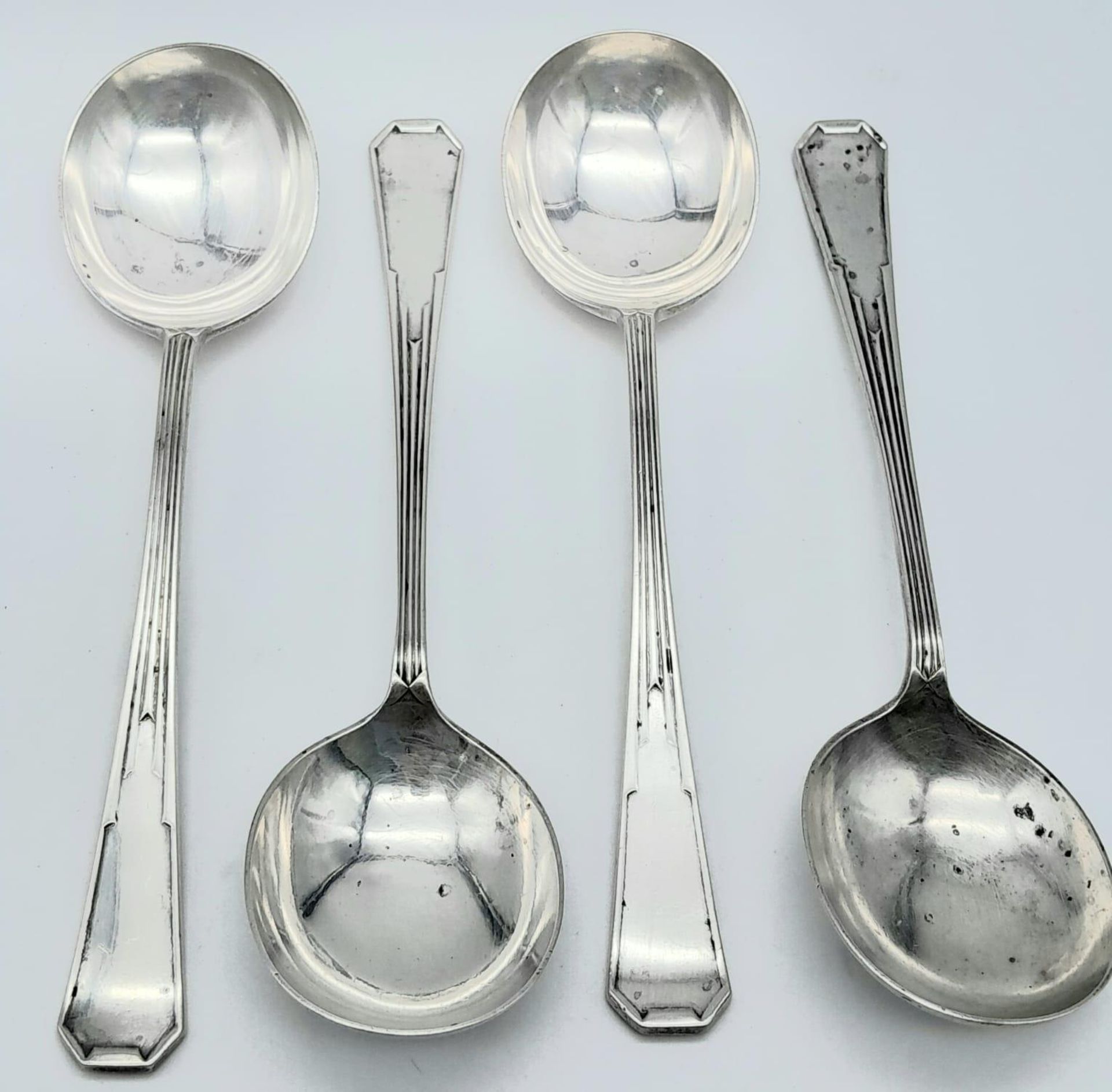 Four 1937 Sheffield Sterling Silver Serving Spoons. Full UK hallmarks. 327g total weight. 20cm - Image 2 of 4