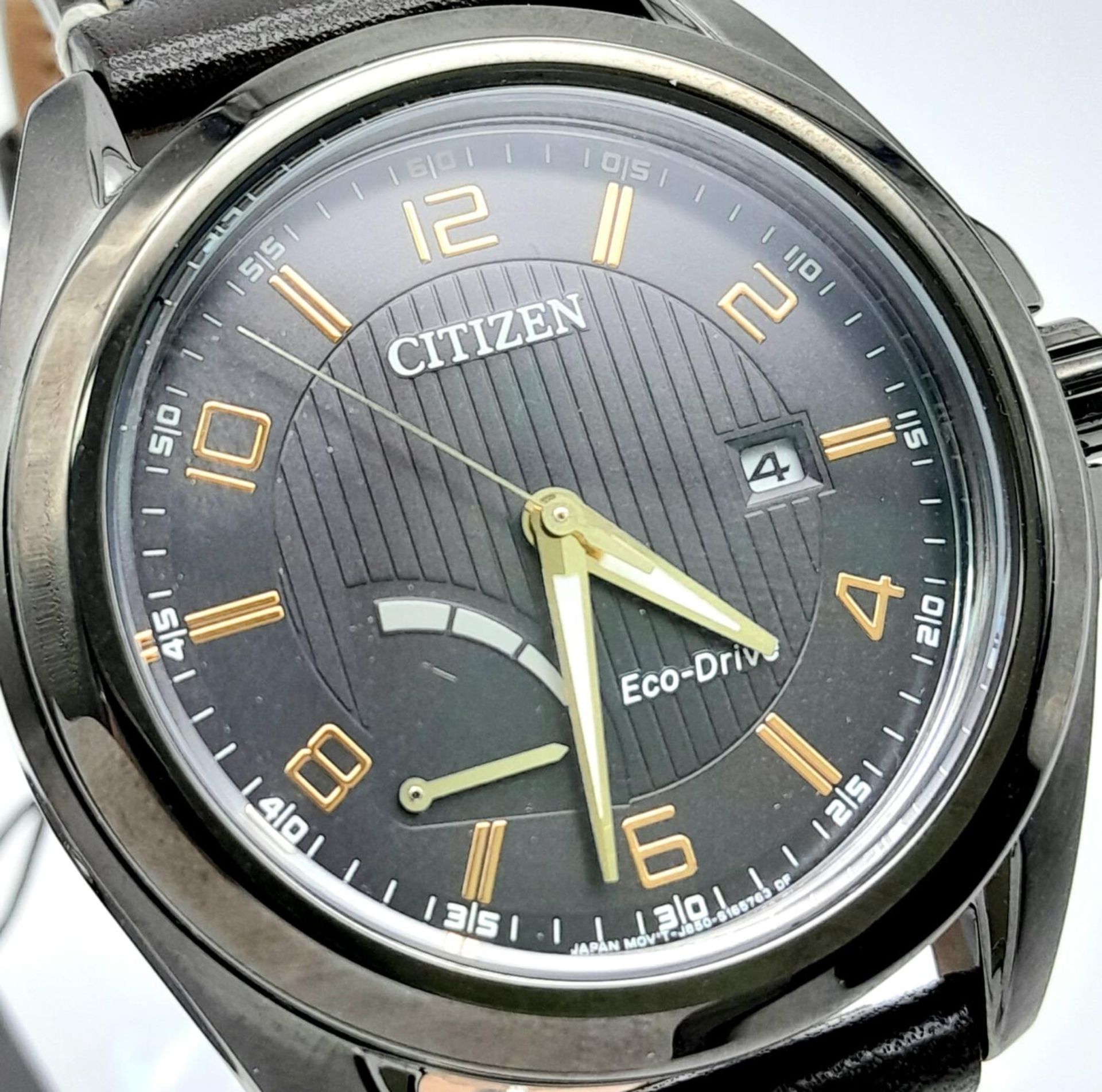 A Citizen Eco Drive Gents Watch. Brown leather strap. Brushed stainless steel case - 43mm. Black - Image 2 of 12
