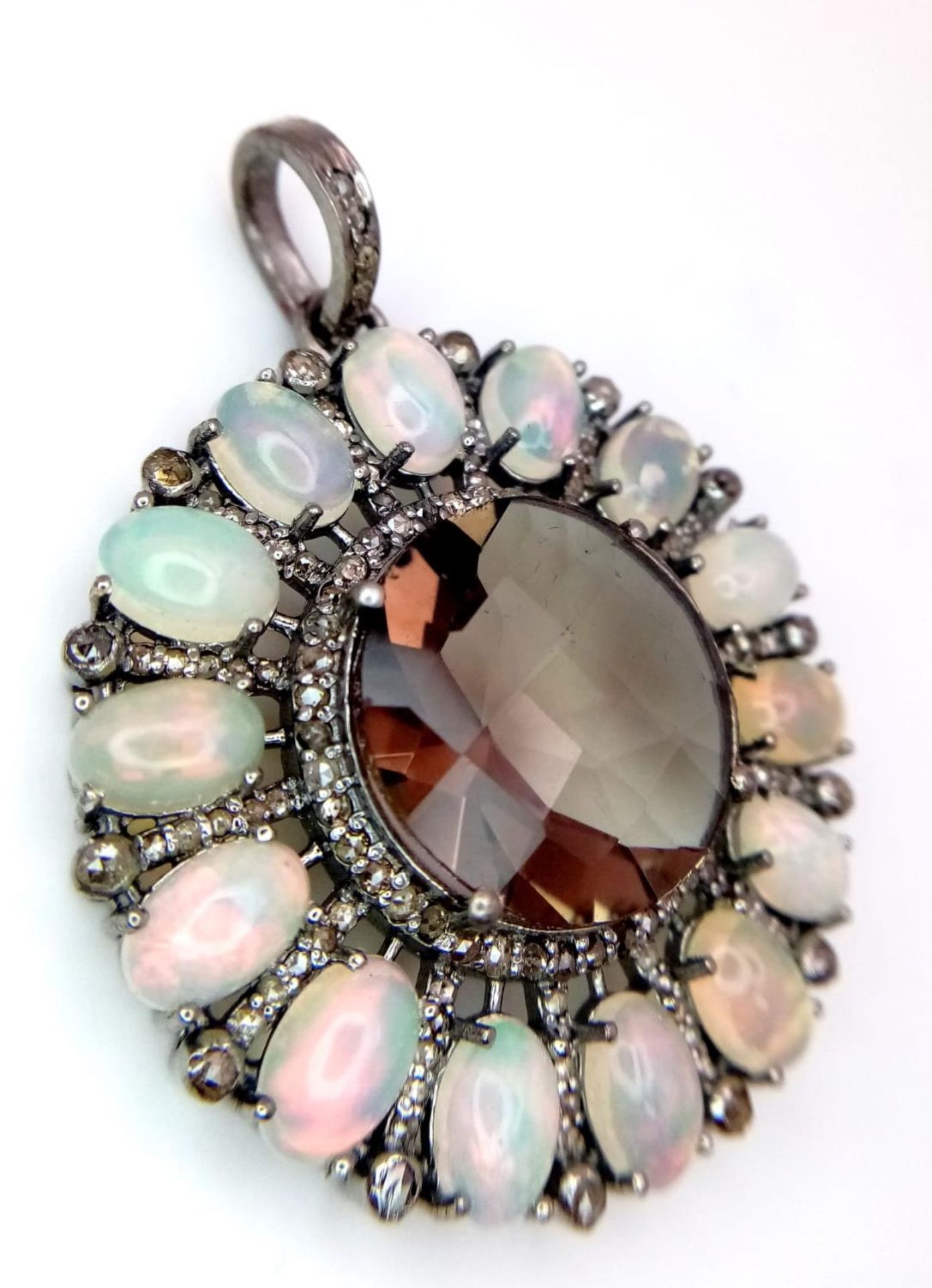 A Smoky Quartz & Ethiopian Opal Silver Pendant. Round cut Smoky quartz & Oval cut Opals set in 925 - Bild 2 aus 5