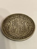 2 SILVER HALF CROWNS. Consecutive years 1914 and 1915. Very fine/extra fine condition. Please see