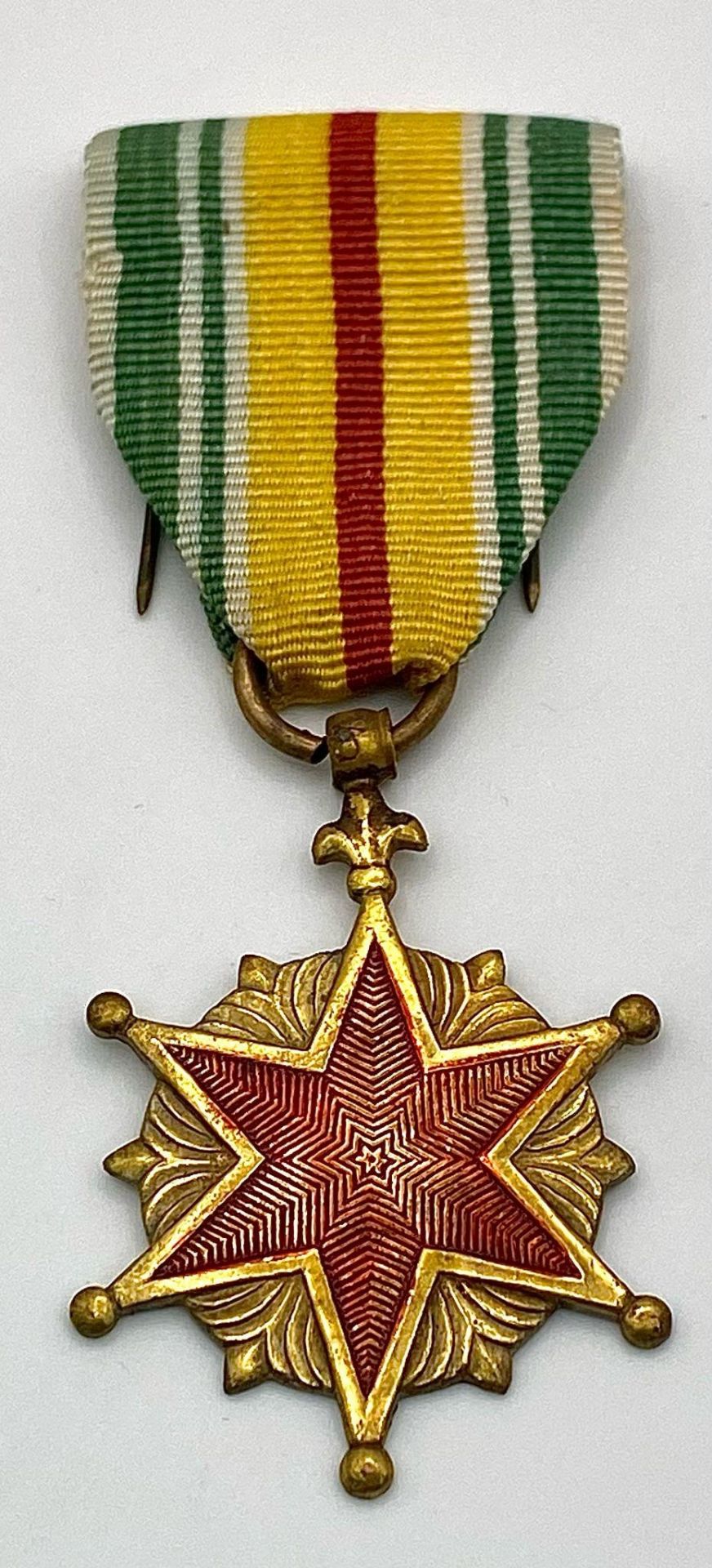 Vietnam War Era ARVN Battle Wound (Saigon Hero) Medal - Image 2 of 6