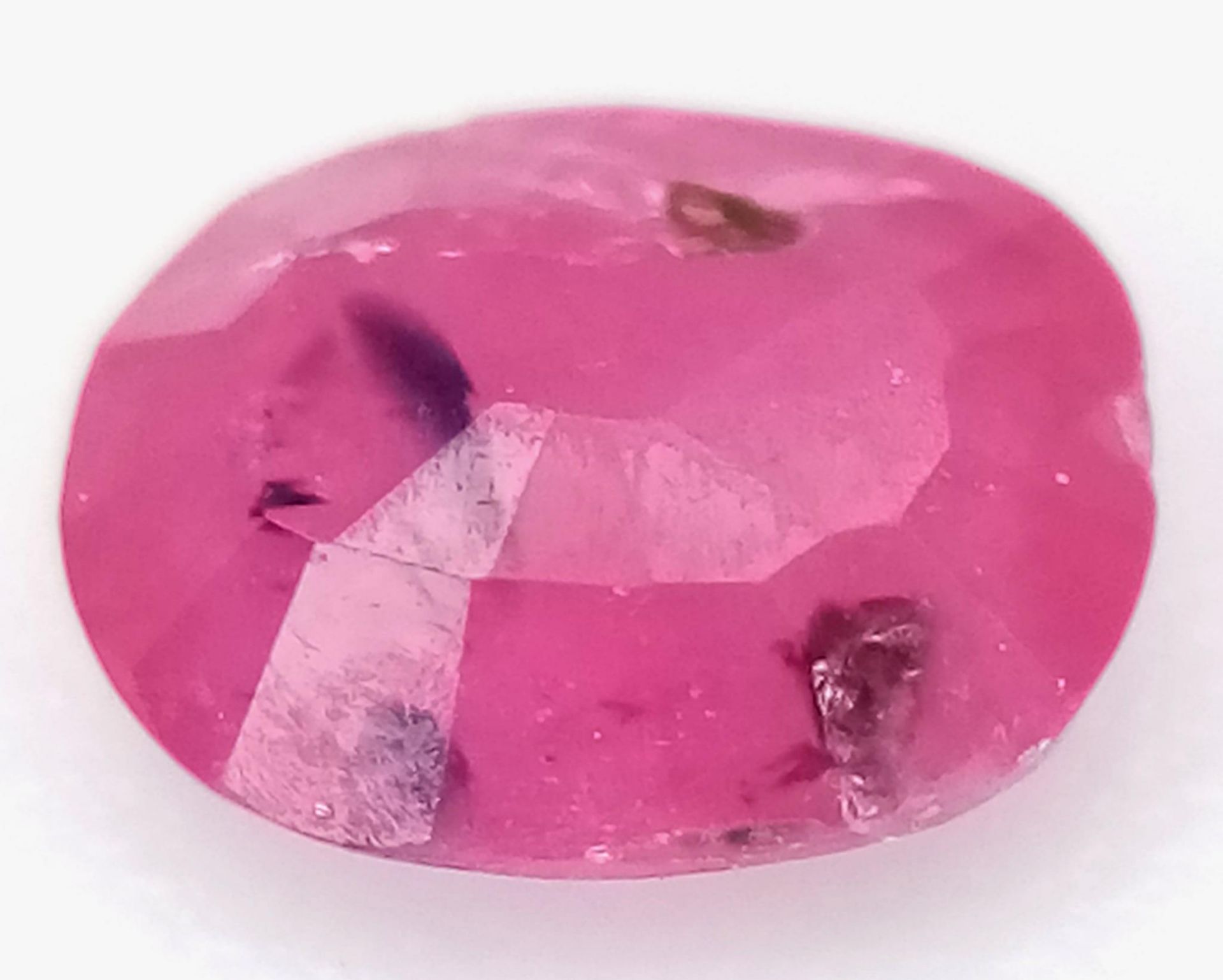 A 0.47ct Untreated Burma Pigeon Blood Red Ruby, in the Oval Shape. Comes with the GFCO Swiss - Bild 3 aus 5