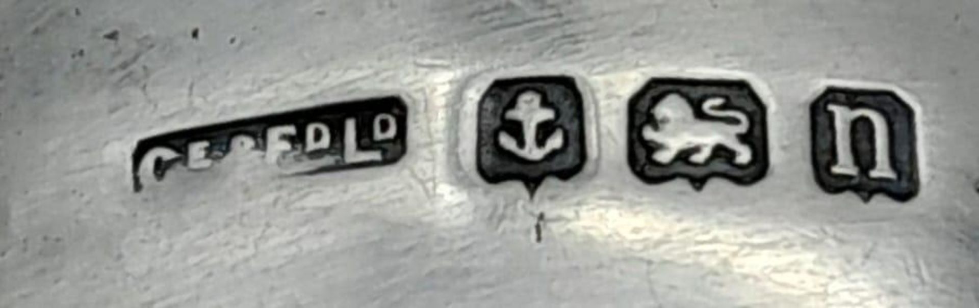 Six Antique Sterling Silver Decorative Napkin Holders. Hallmarks for Birmingham 1912. Makers mark of - Bild 5 aus 5