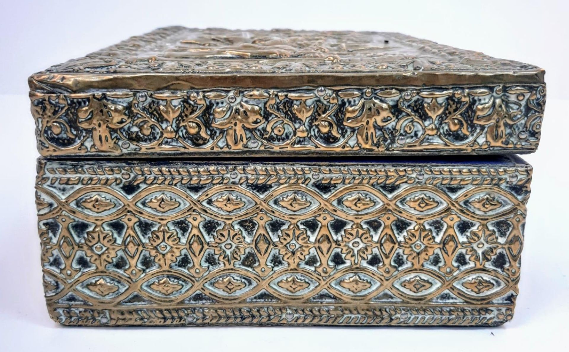 A Beautiful Large French Late 19th Century Bronze/Brass Box. Highly decorative with Neo classical - Image 4 of 7