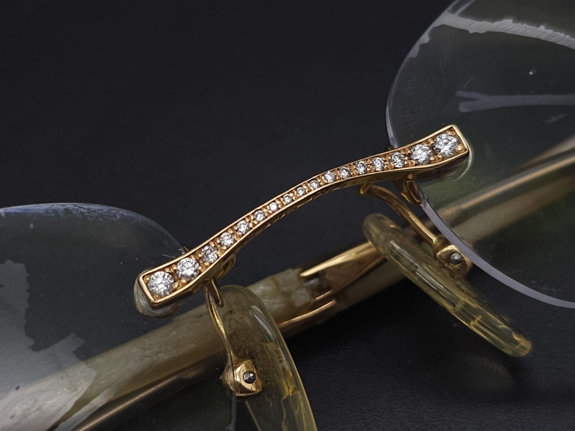 French made, magnifying glasses with 18kt Yellow Gold accents and set Diamonds. Come with a - Bild 11 aus 15