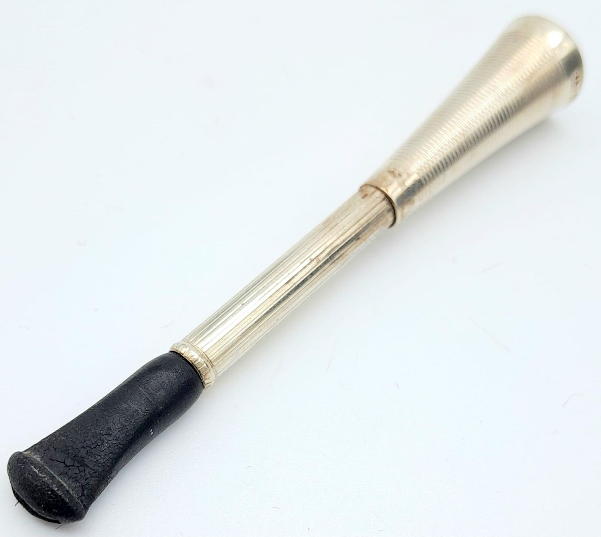 An Excellent Condition Vintage 1984 Silver Hallmarked Cigarette Holder, Birmingham Silversmith Cohen - Bild 2 aus 5