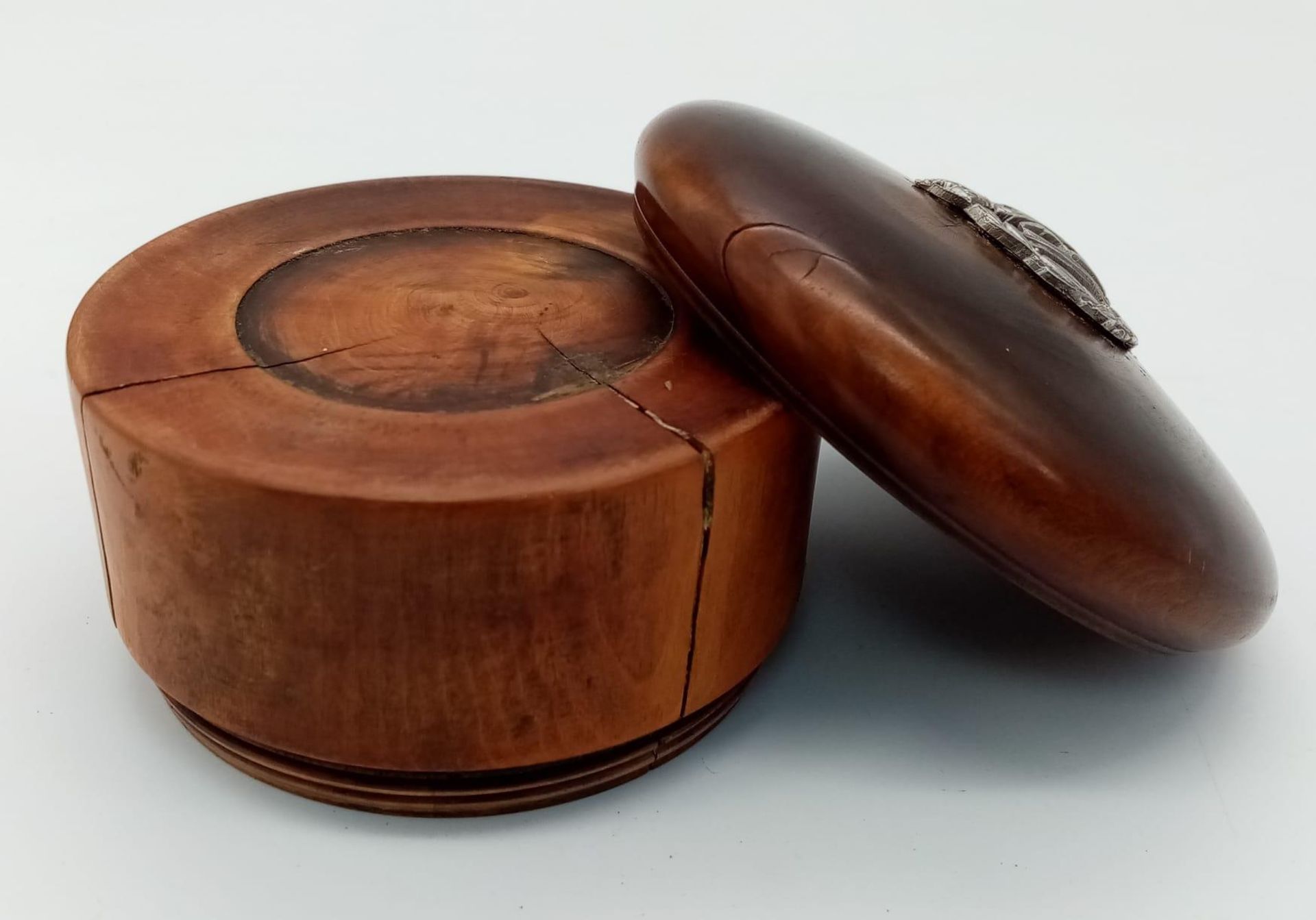 WW1 British Screw Lidded Wooden Pot with Silver Royal Flying Corps Badge - Bild 4 aus 5