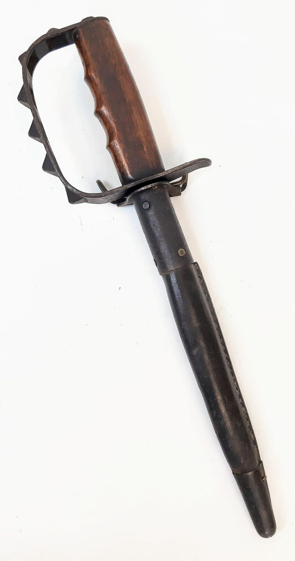 WW1 US 1917 Dated Trench Knife. Maker Landers, Frary, and Clark (L.F. & C.) - Bild 6 aus 6