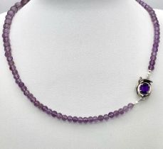 A 90ct Faceted Amethyst Gemstone Necklace with Amethyst Clasp. Set in 925 Silver. 40cm. Ref: Cd-1142