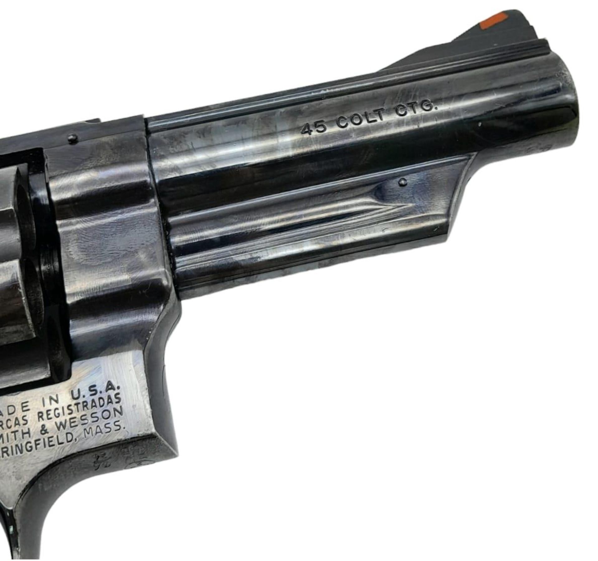 A Smith and Wesson .45 Calibre Revolver. This USA made pistol has a 4 inch barrel with a nice dark - Bild 9 aus 17