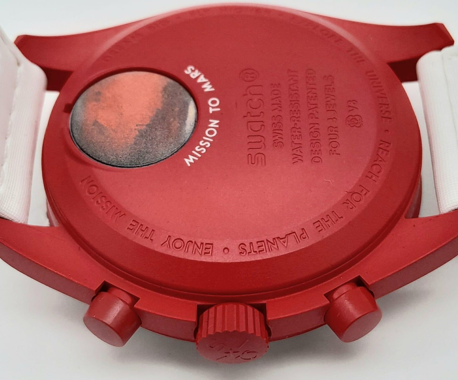 An Omega X Swatch Bioceramic Mission To Mars Chronograph Watch. Red ceramic case - 42mm. White - Bild 6 aus 9