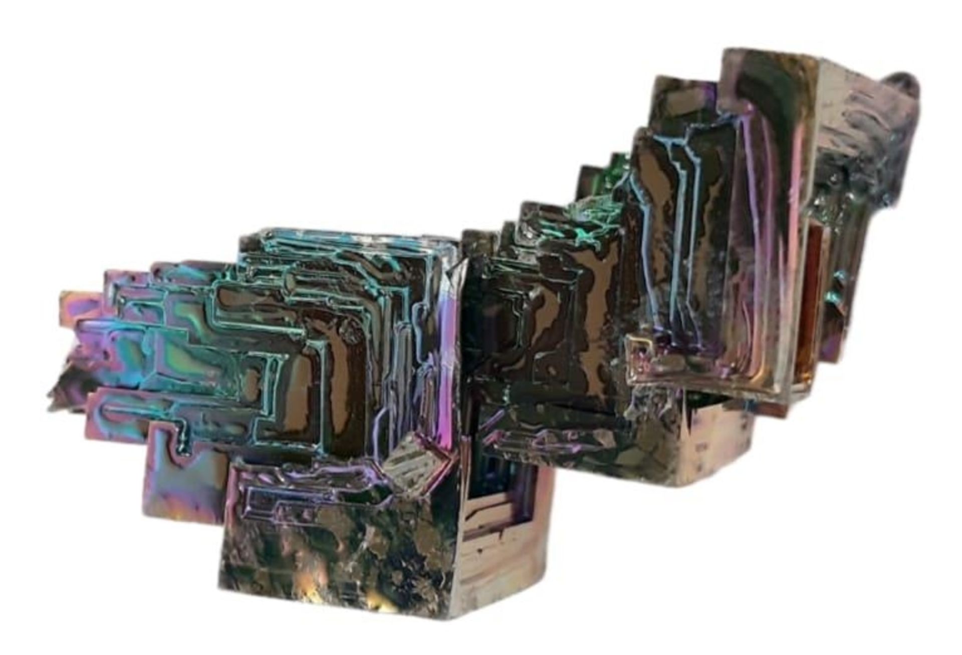 A mesmerising, large, BISMUTH compound crystal, dimensions: 52 x 30 x 30 mm, weight: 82 g. In a - Image 4 of 5