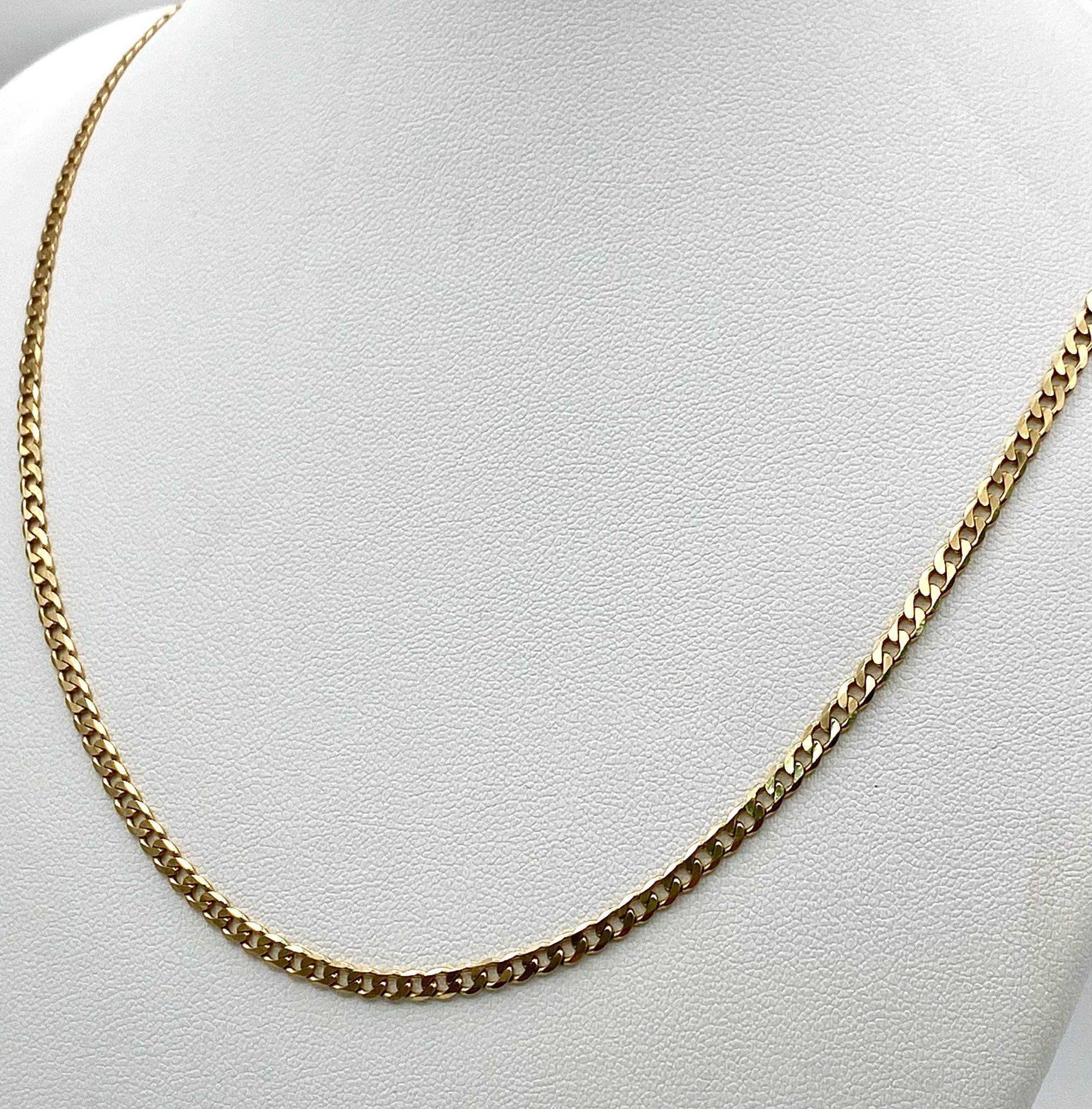 A 9K Yellow Gold Flat Curb Link Chain/Necklace. 54cm length. 8.5g weight. - Image 3 of 5