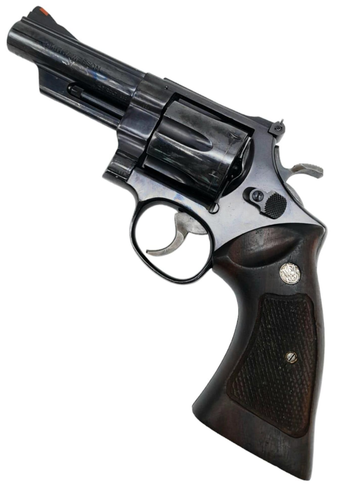 A Smith and Wesson .45 Calibre Revolver. This USA made pistol has a 4 inch barrel with a nice dark - Bild 4 aus 17