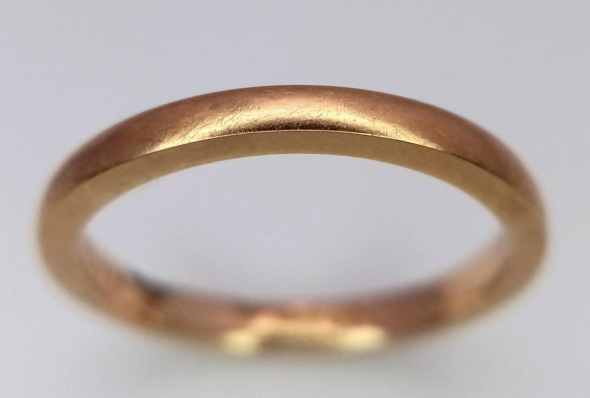 A Vintage 9K Yellow Gold Band Ring. Size L. 1.95g weight. - Image 2 of 4