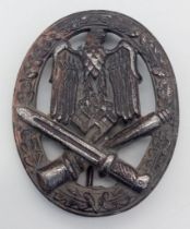 WW2 German General Assault Badge. Maker Frank & Reif Stuttgart.