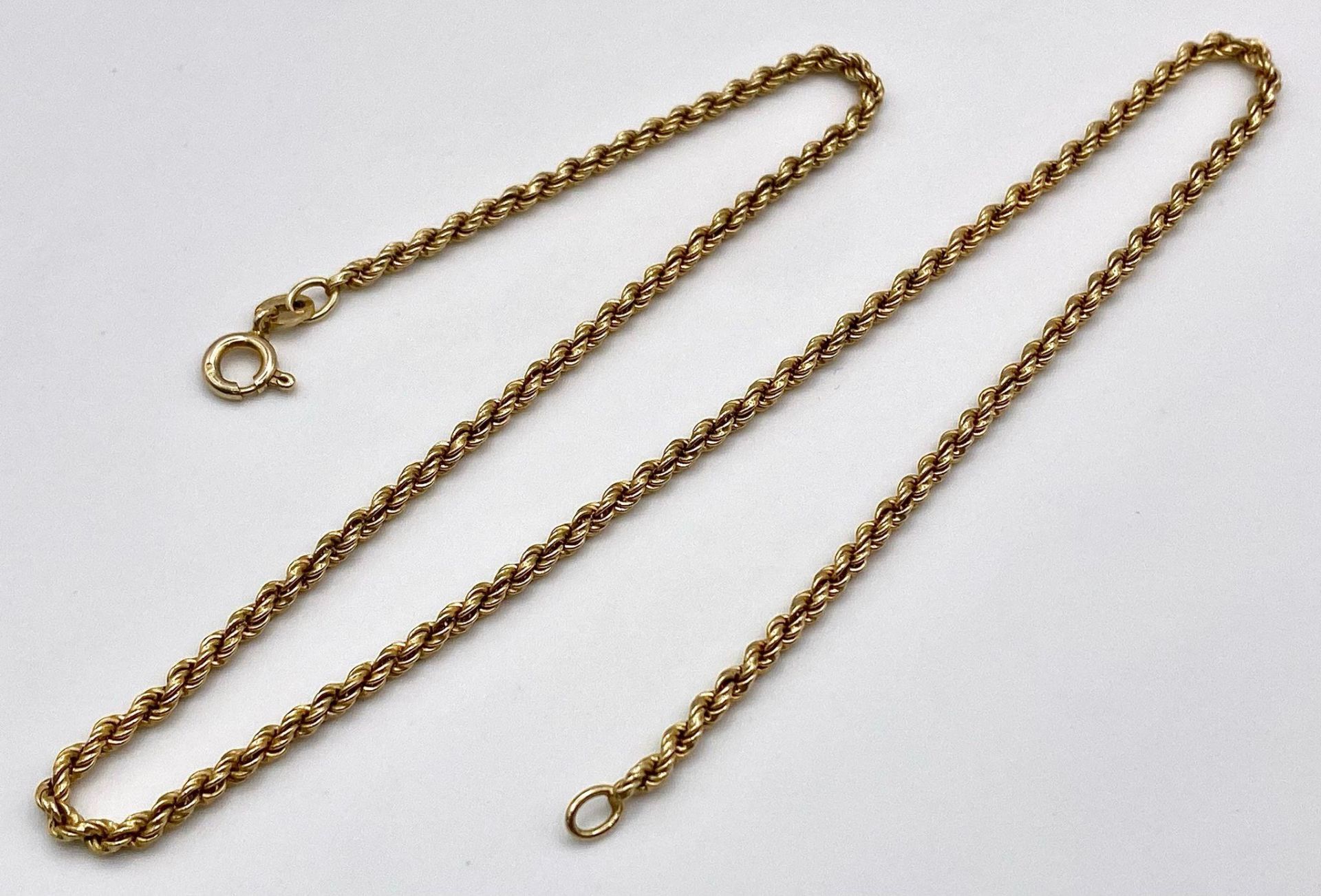 A Vintage 9K Yellow Gold Rope Necklace. 38cm. 7.36g weight. - Image 2 of 4