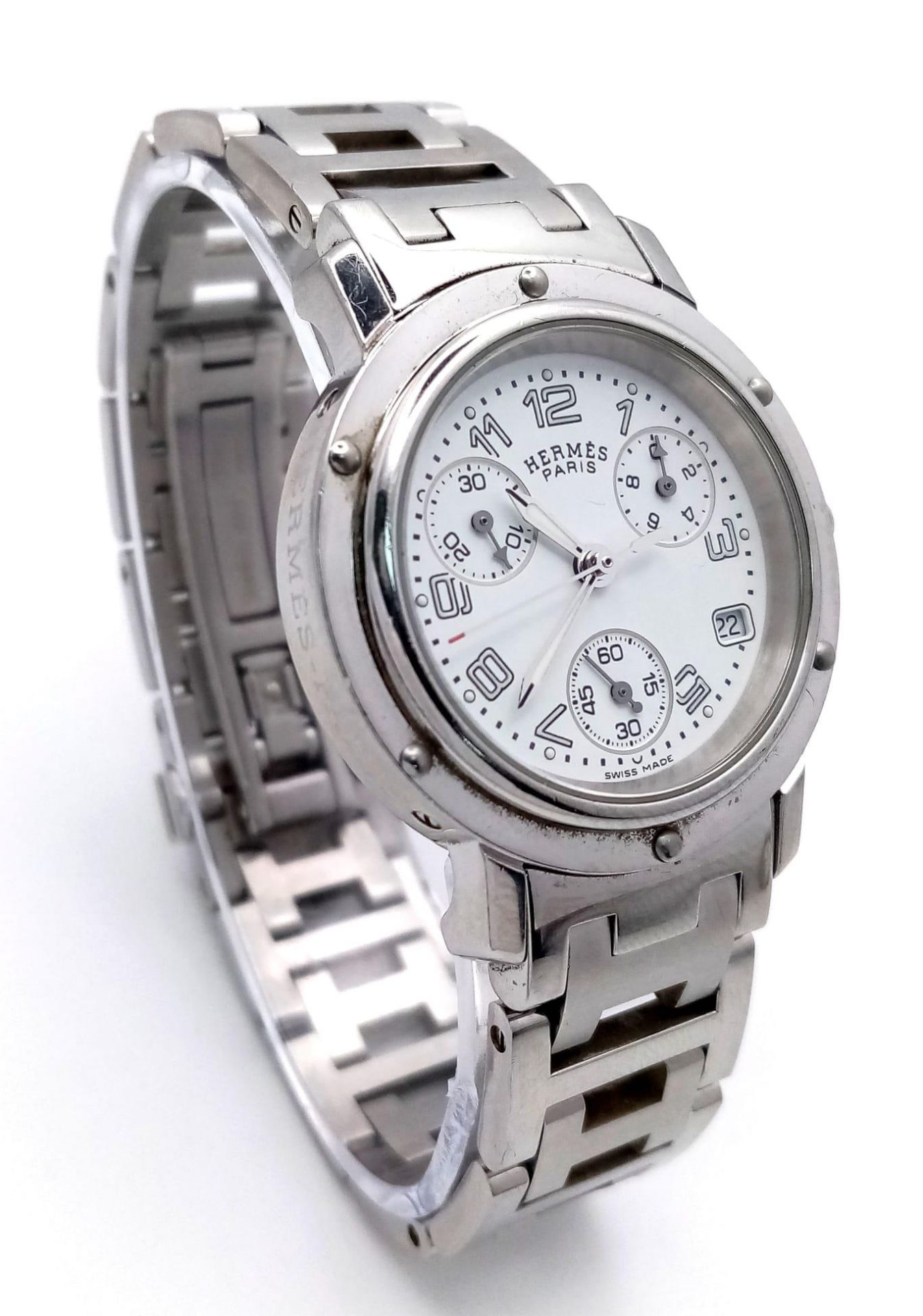 A "HERMES" OF PARIS STAINLESS STEEL CHRONOGRAPH LADIES WATCH WITH 3 SUBDIALS , DATE BOX AND WHITE - Image 2 of 8