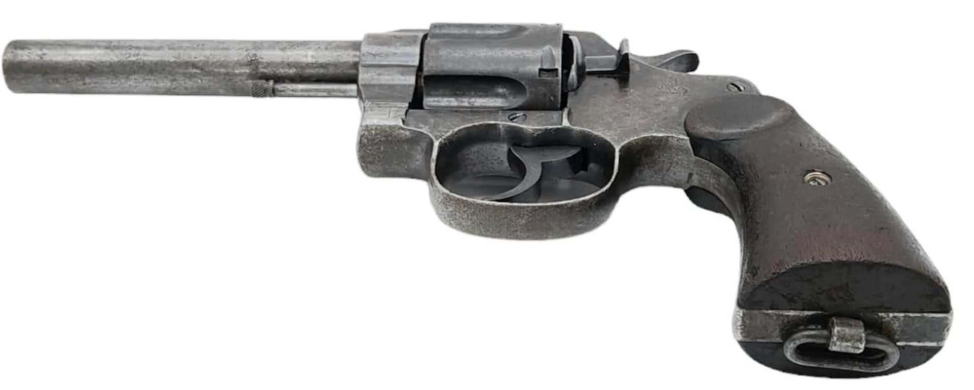 A Vintage Colt Service Revolver - 455 ELEY. This USA made pistol has a 5.5 inch barrel and battle- - Bild 8 aus 11