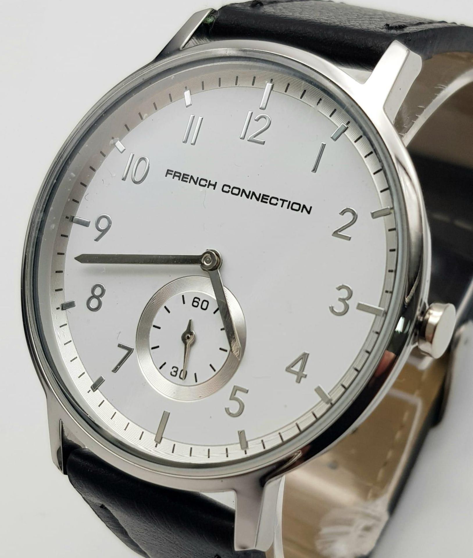 An Unused Subsidiary Dial Quartz Watch by French Connection. 44mm Including Dial. Full Working - Bild 3 aus 6