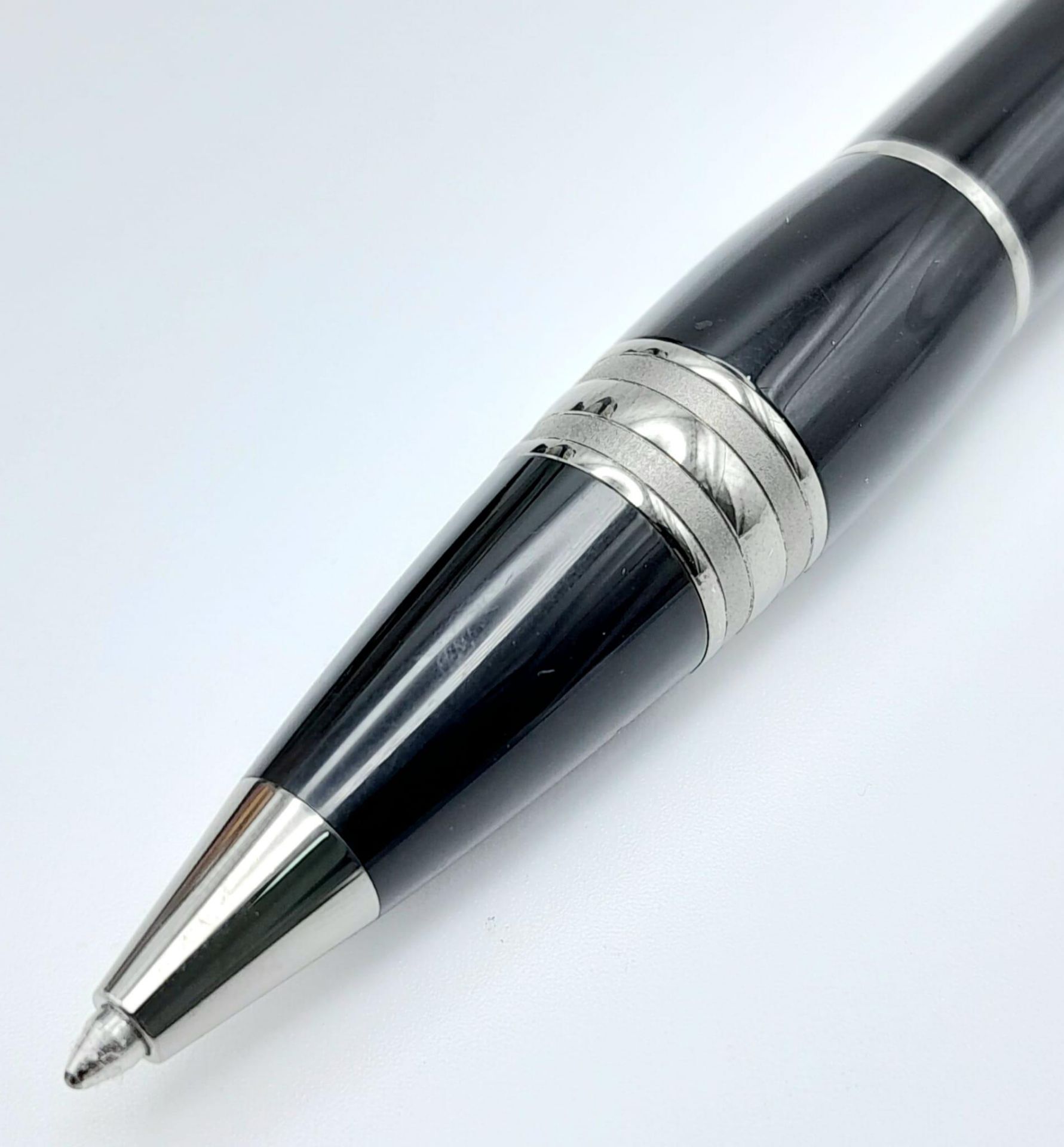 A MONT-BLANC PEN WITH THE CLEAR DOME END AND TWIST EXPOSURE, - Bild 4 aus 6
