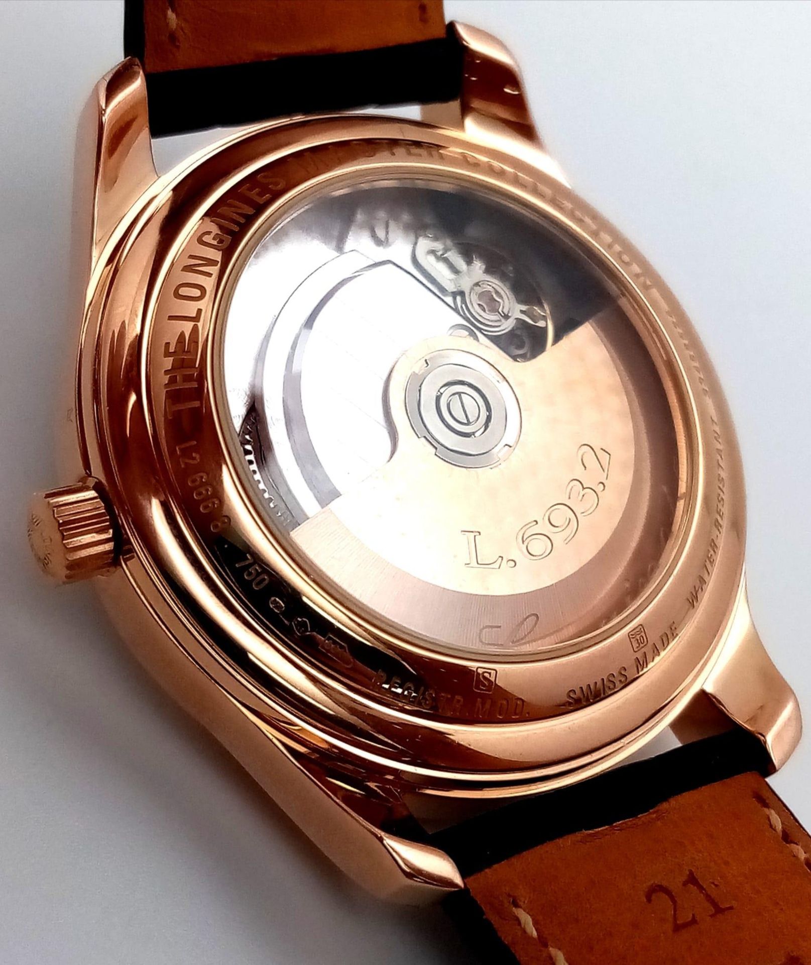 A Glorious Longine 18K Rose Gold Automatic Gents Watch. Black Alligator leather strap. 18K rose gold - Image 5 of 9