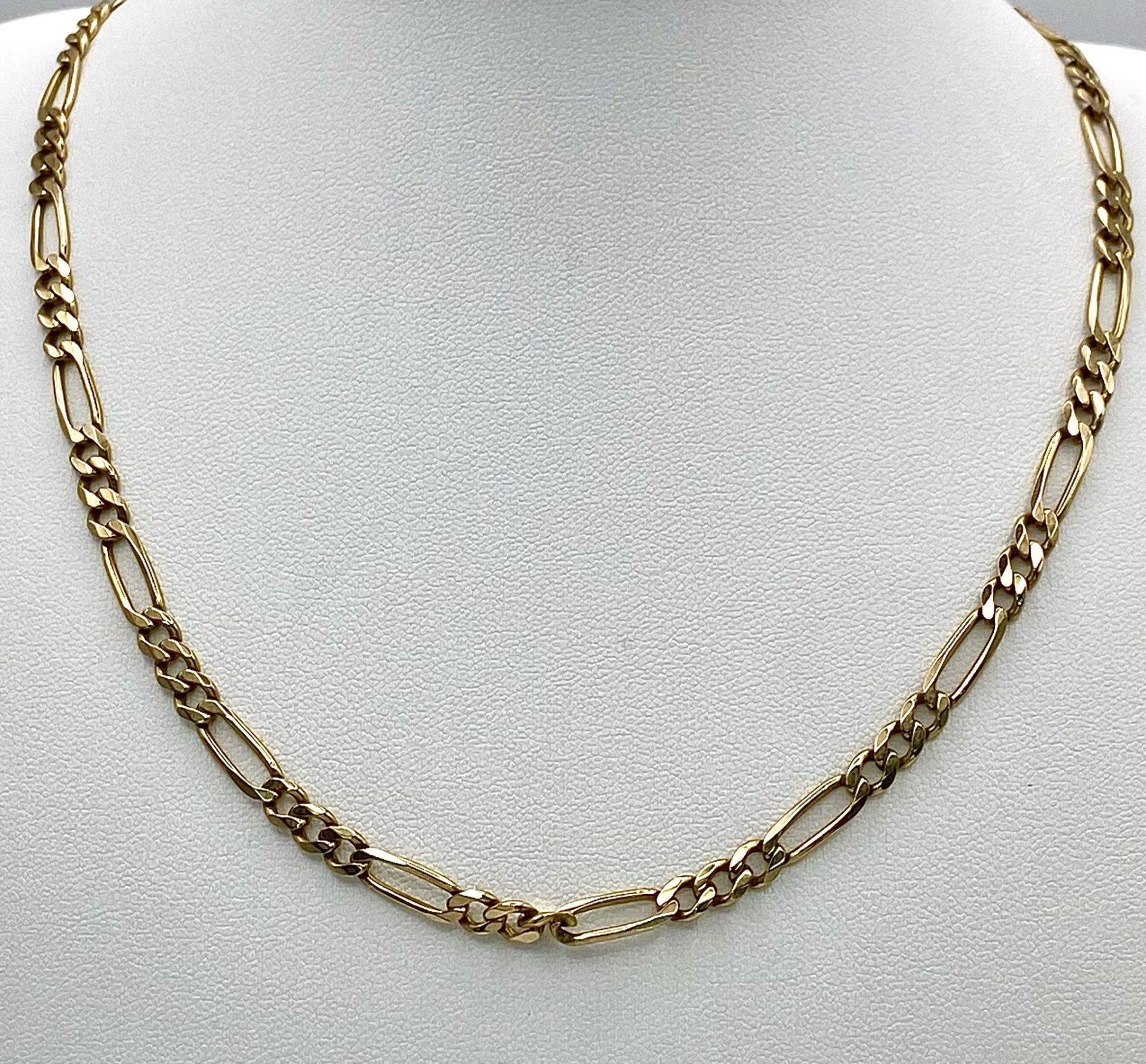 A Vintage 9K Yellow Gold Figaro Link Necklace. 45cm length. 14.1g weight. - Image 3 of 5