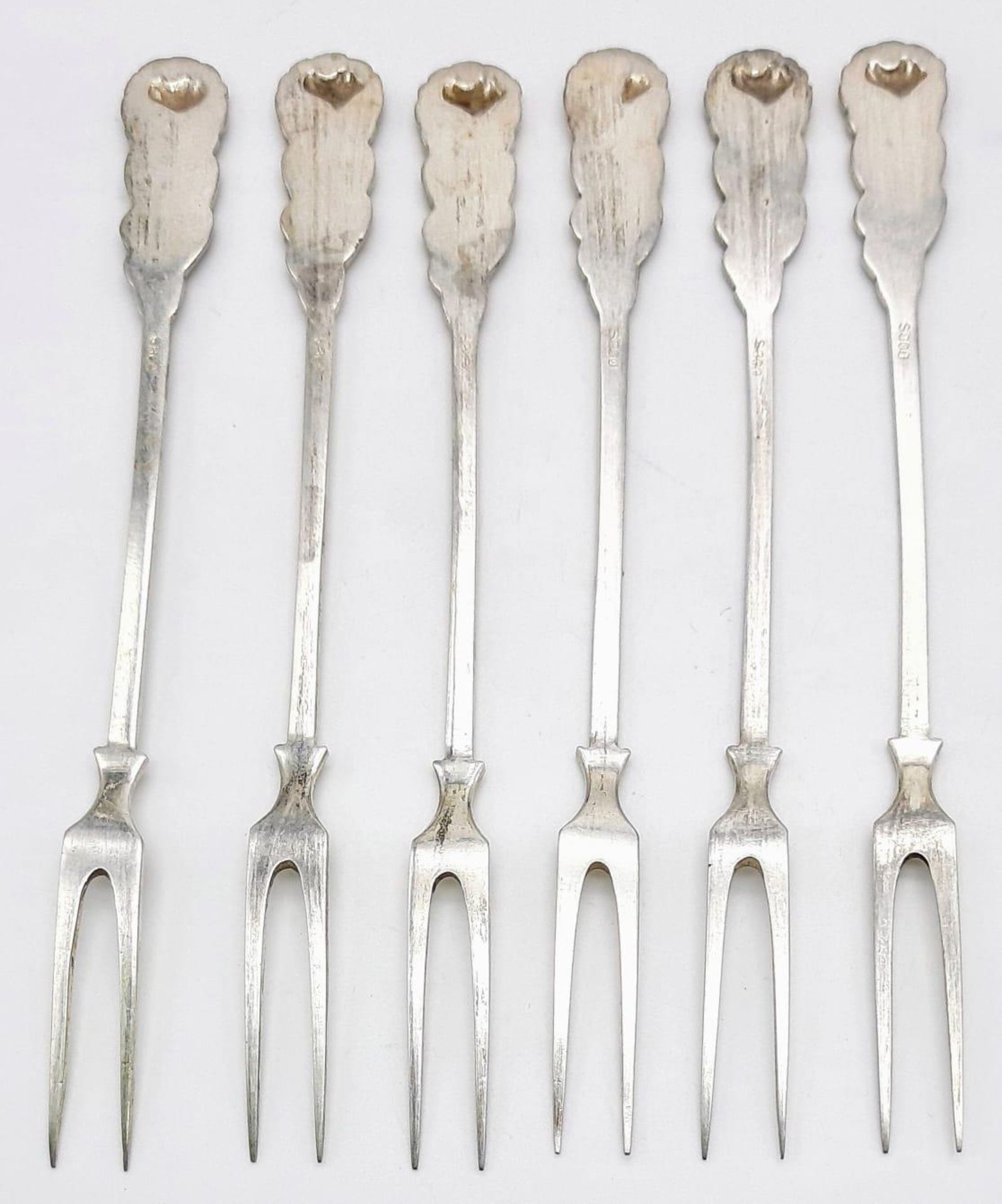 Six Antique Ornate 800 Silver Pickle/Relish Forks. 15cm length. 76g total weight. - Image 2 of 3