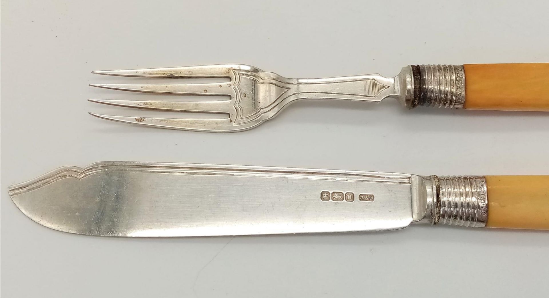 A Set of 13 Antique Sterling Silver Fish Knives and Forks. Bone handles. Hallmarks for Sheffield - Image 2 of 4