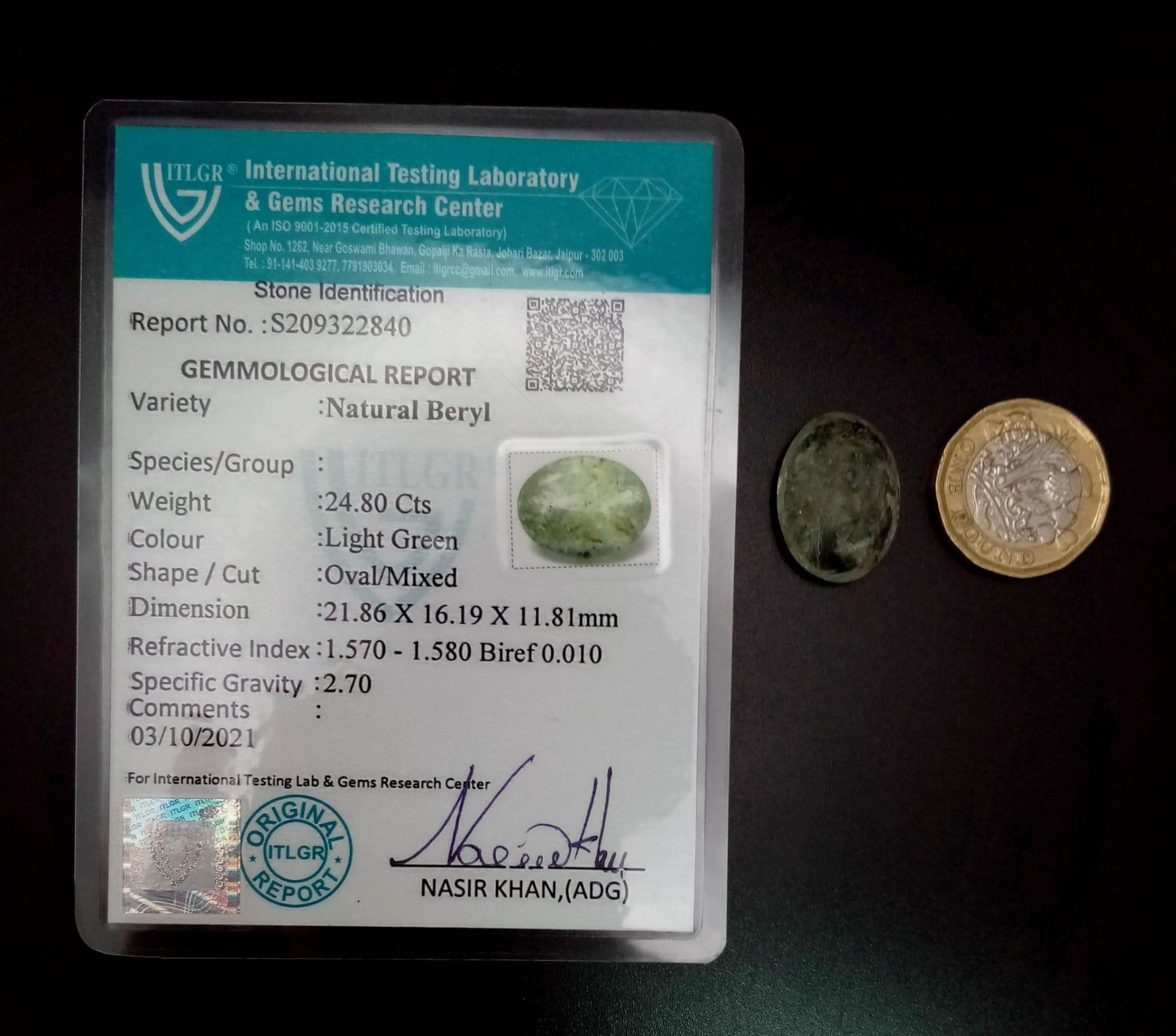 A 24.80ct Brazilian Green Beryl Gemstone. ITLGR Certified Untreated. - Image 4 of 4