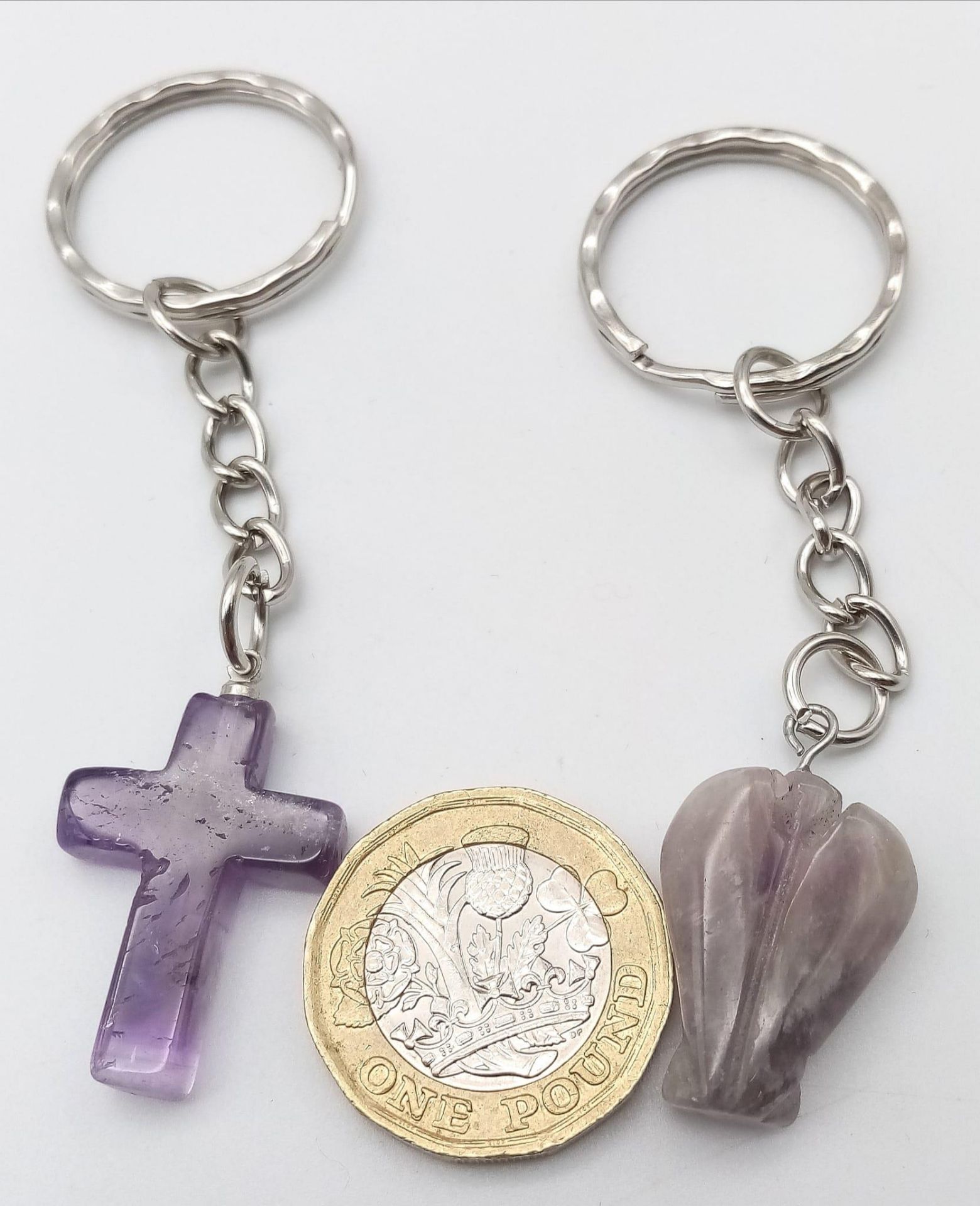 An Amethyst Cross and Angel Keyring Set. Both 9cm. - Bild 3 aus 3