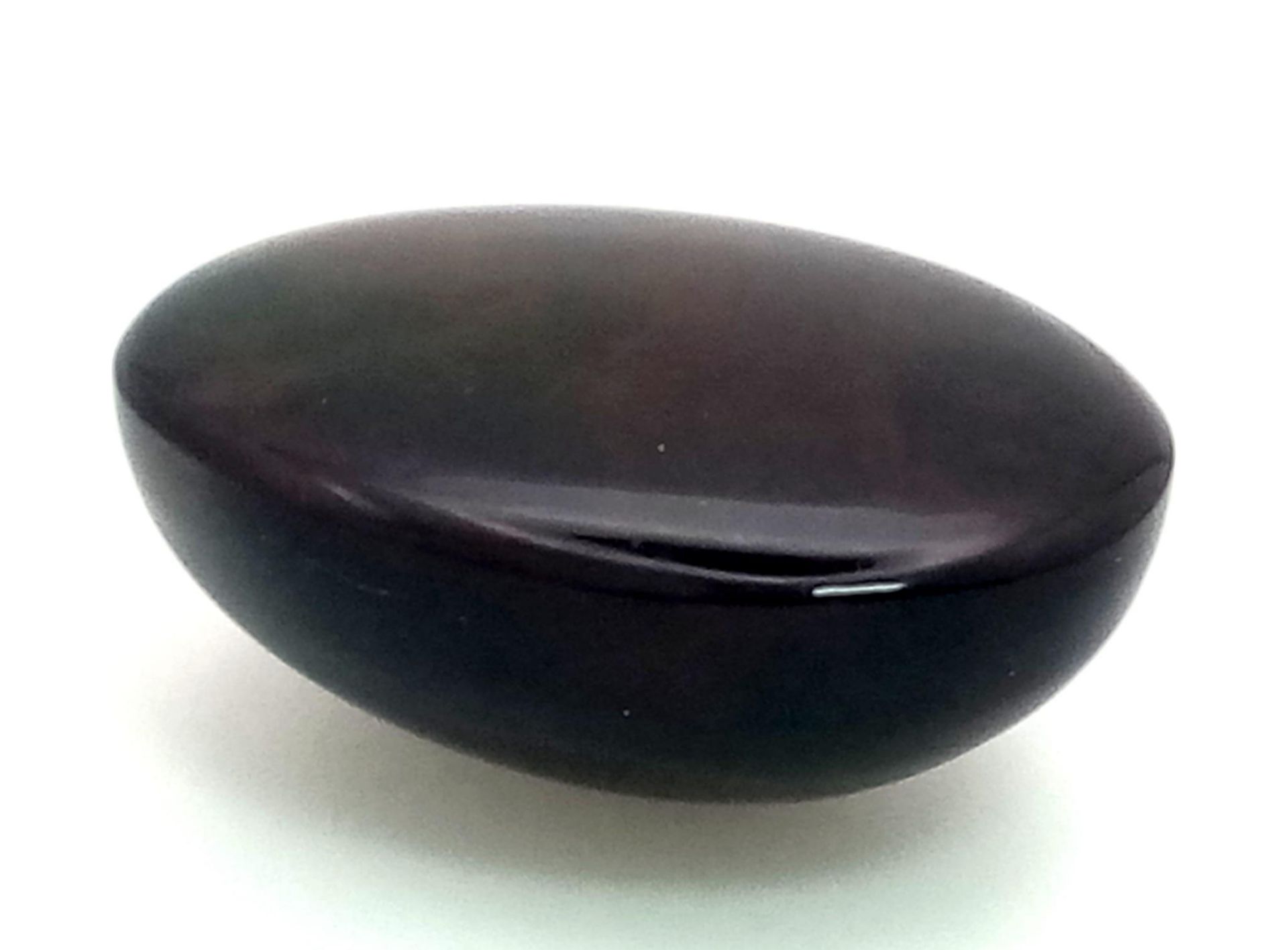 A 7.95ct Ethopian Black Colour-play Opal Gemstone. ITLGR Certified. - Image 2 of 4