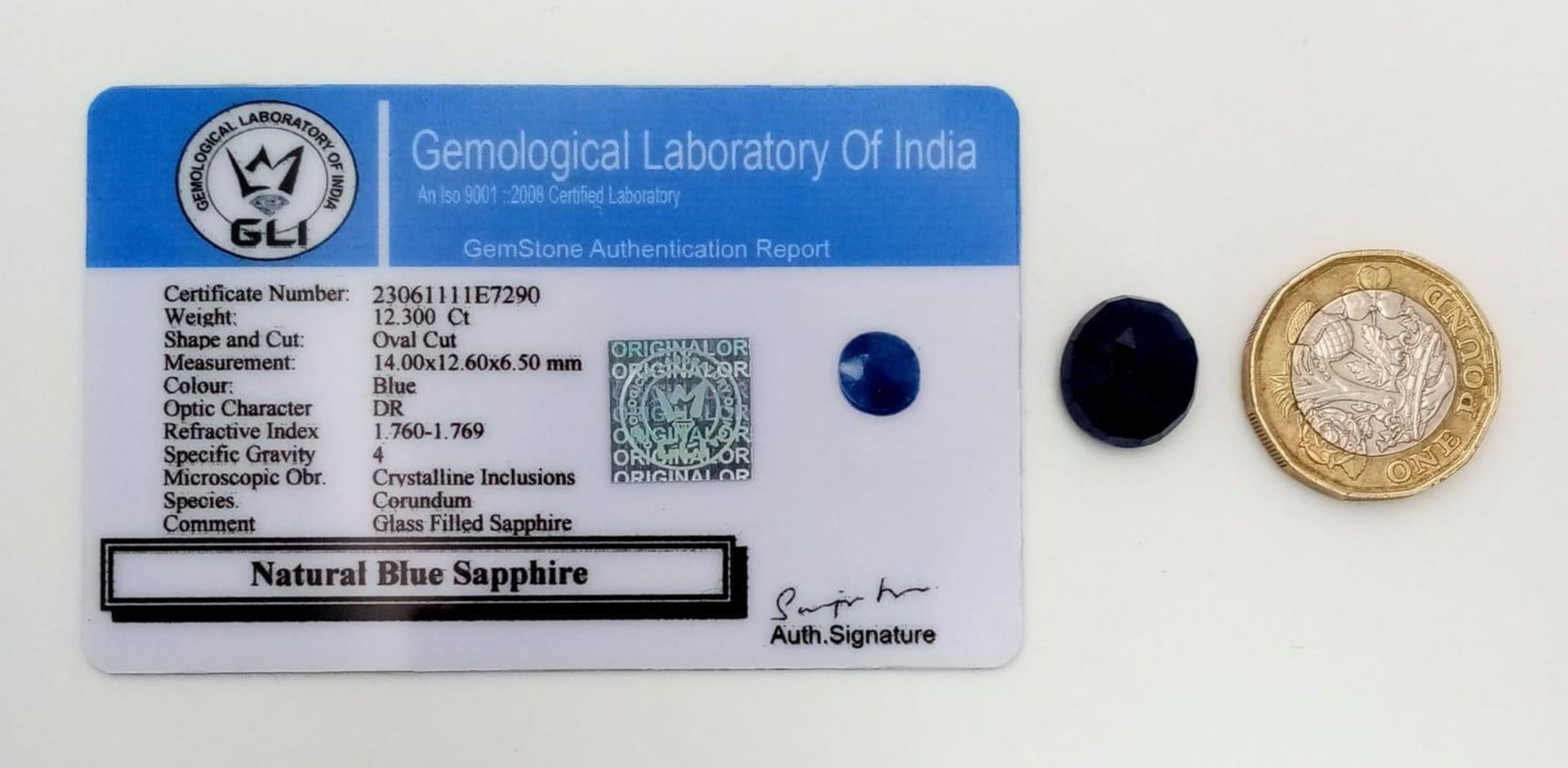 A 12.30ct Natural Translucent Blue Sapphire, Oval Faceted cut. Comes with the GLI certificate. - Bild 4 aus 4